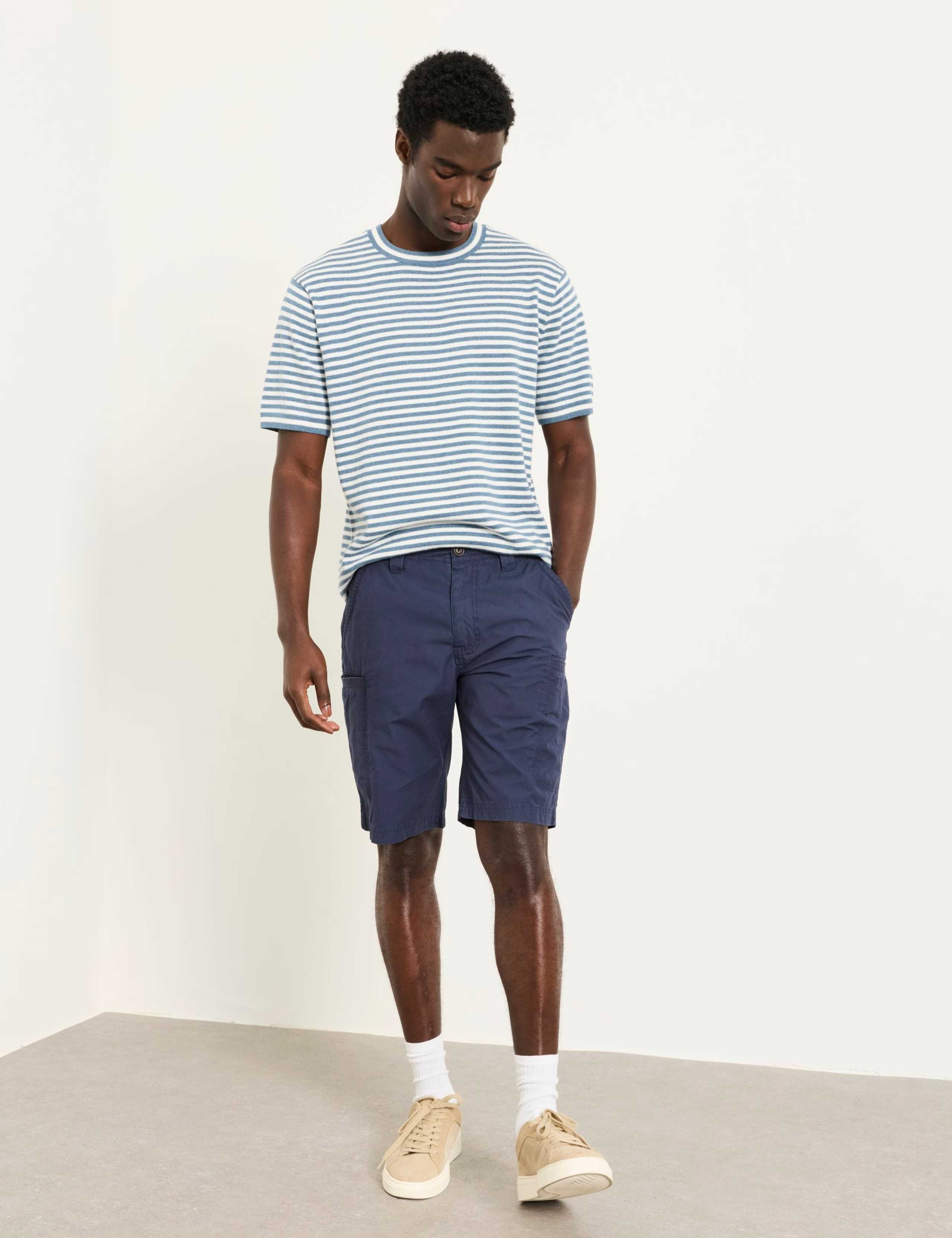 Pure Cotton Lightweight Cargo Shorts 3 of 6