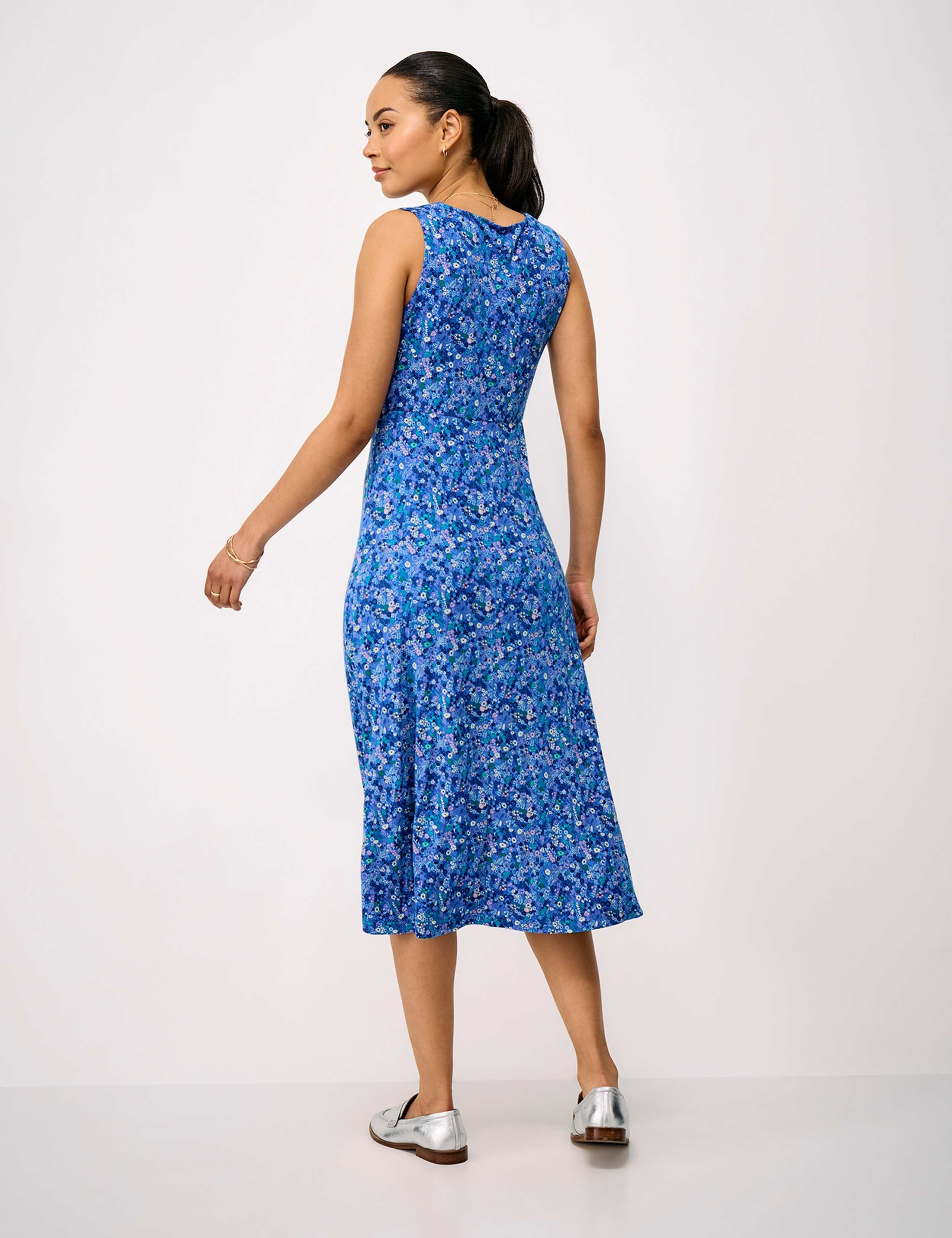 Jersey Floral Twist Front Midi Skater Dress 3 of 5