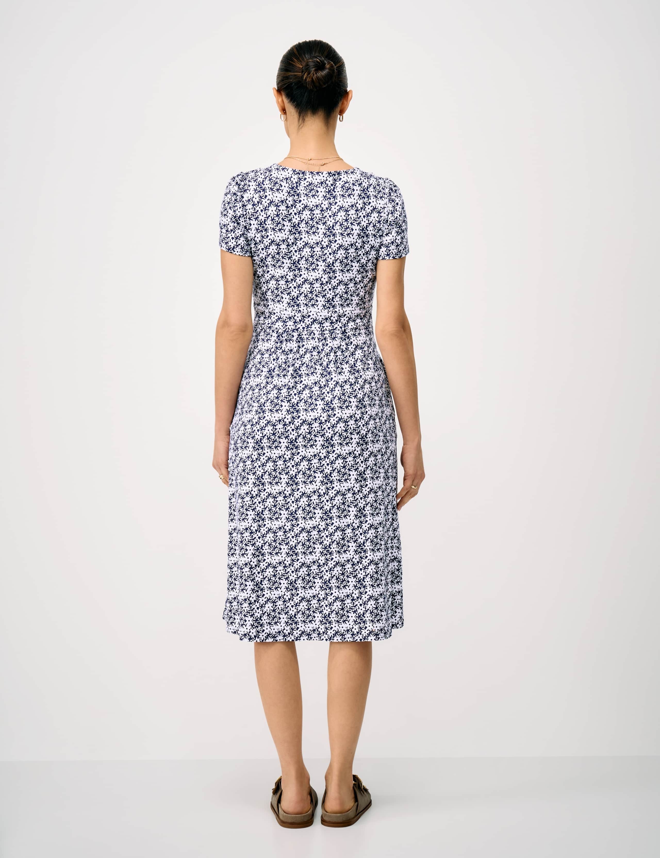 Jersey Floral Midi Tea Dress 3 of 5