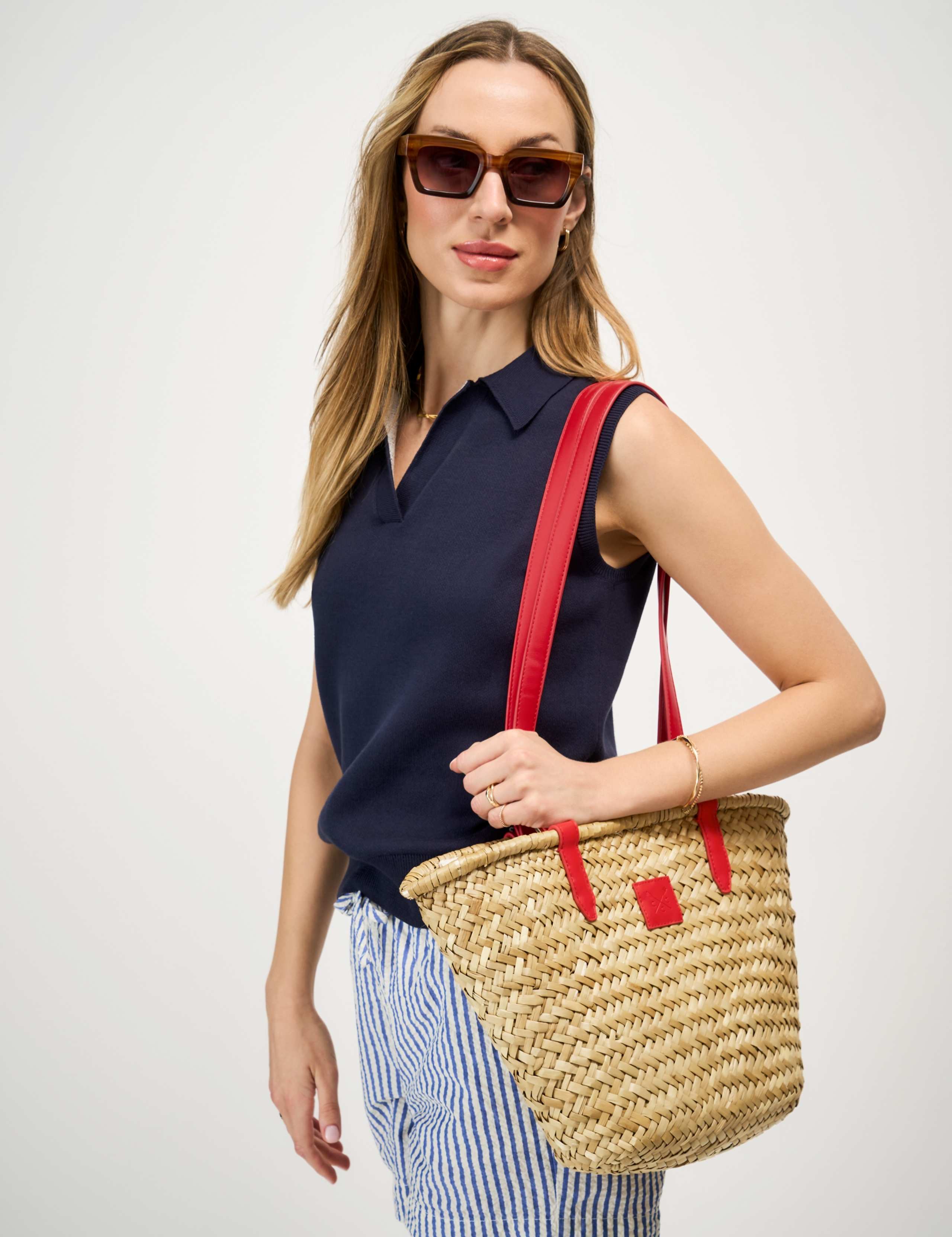 Straw Woven Basket Shoulder Tote Bag 2 of 3