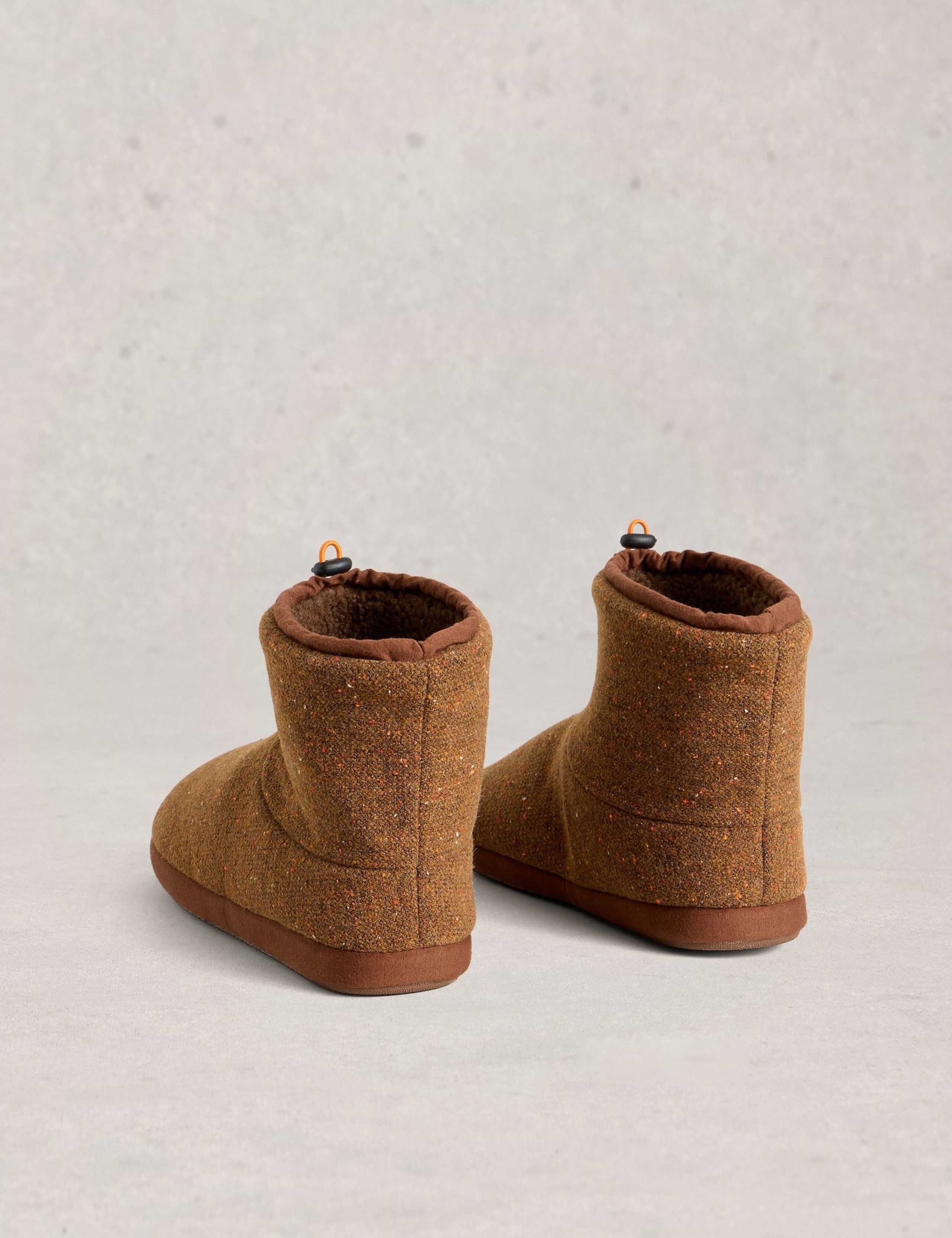 Textured Slipper Boots 4 of 4