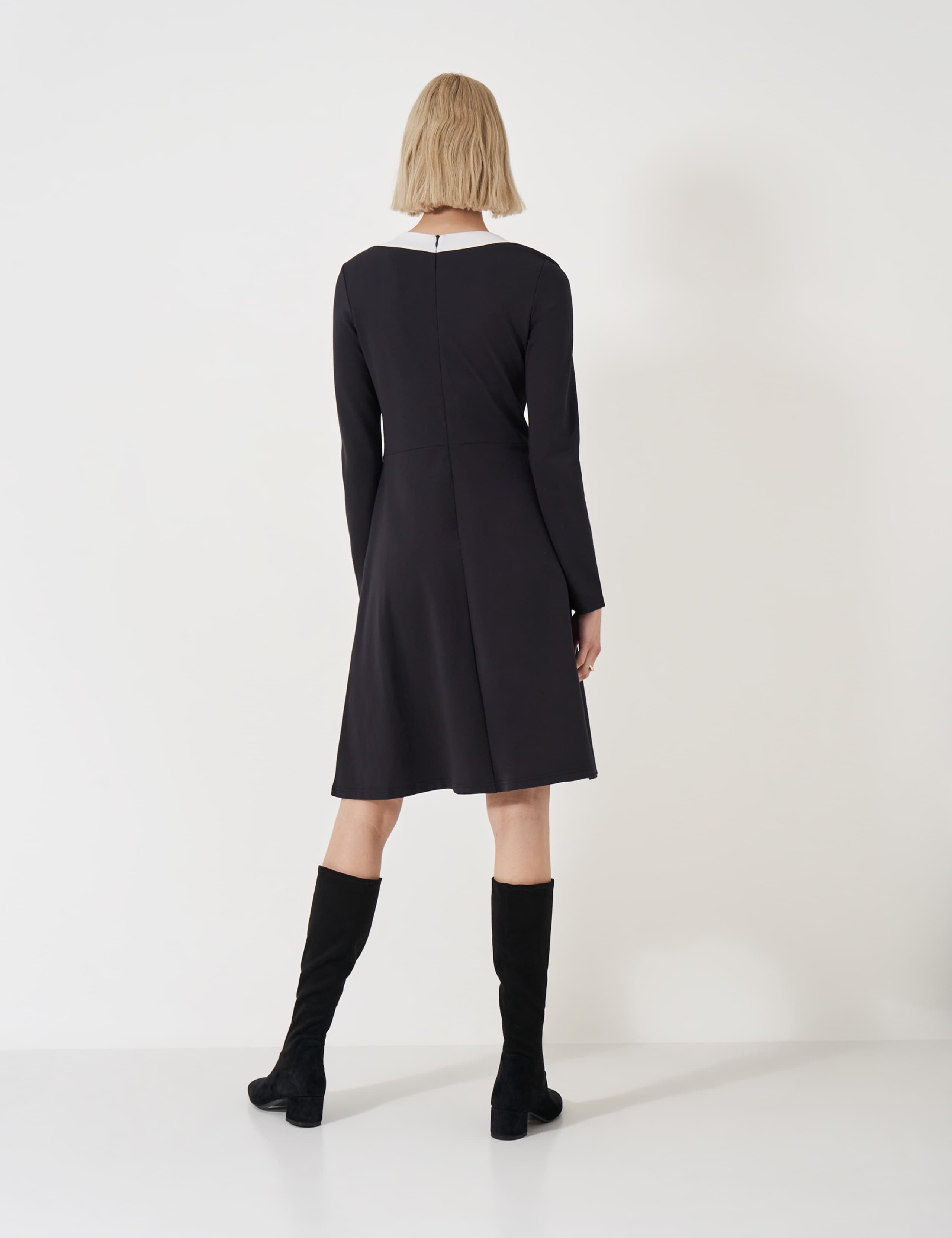 Colour Block Knee Length Skater Dress 4 of 4