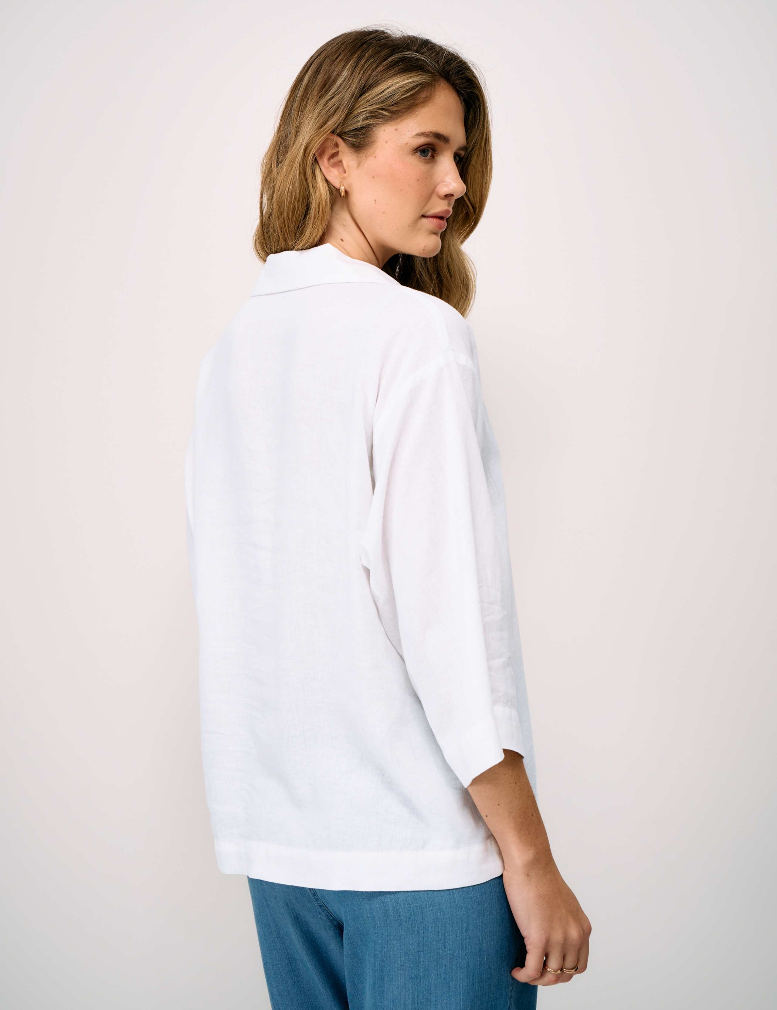 Linen Rich V-Neck Relaxed Popover Shirt 5 of 5