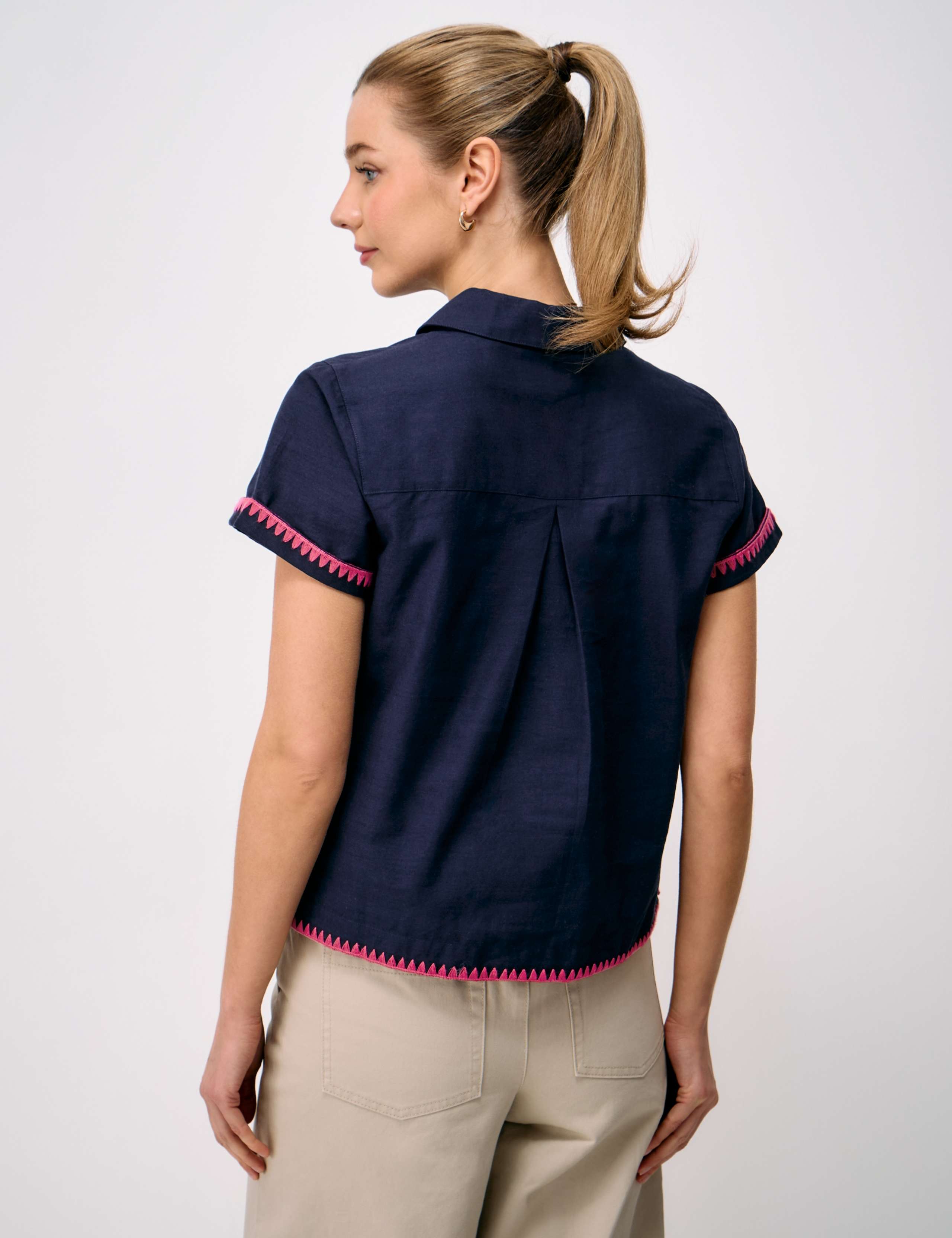 Cotton Rich Edge Stitched Shirt with Linen 4 of 5
