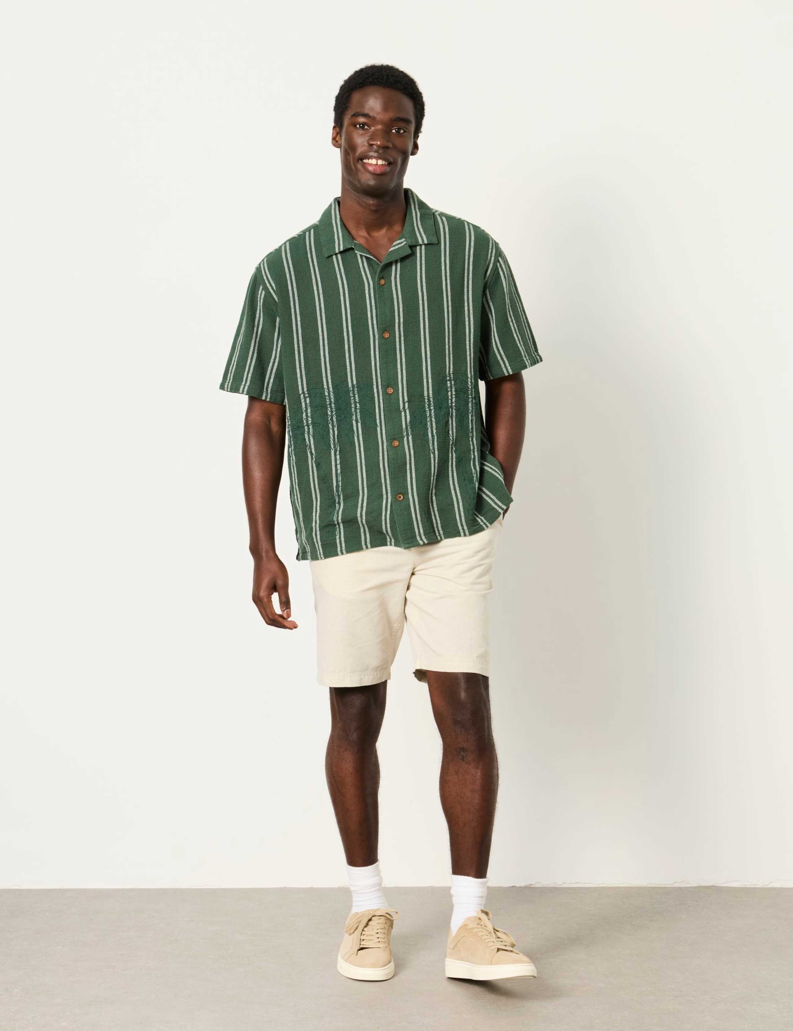 Linen Blend Lightweight Shorts 4 of 6