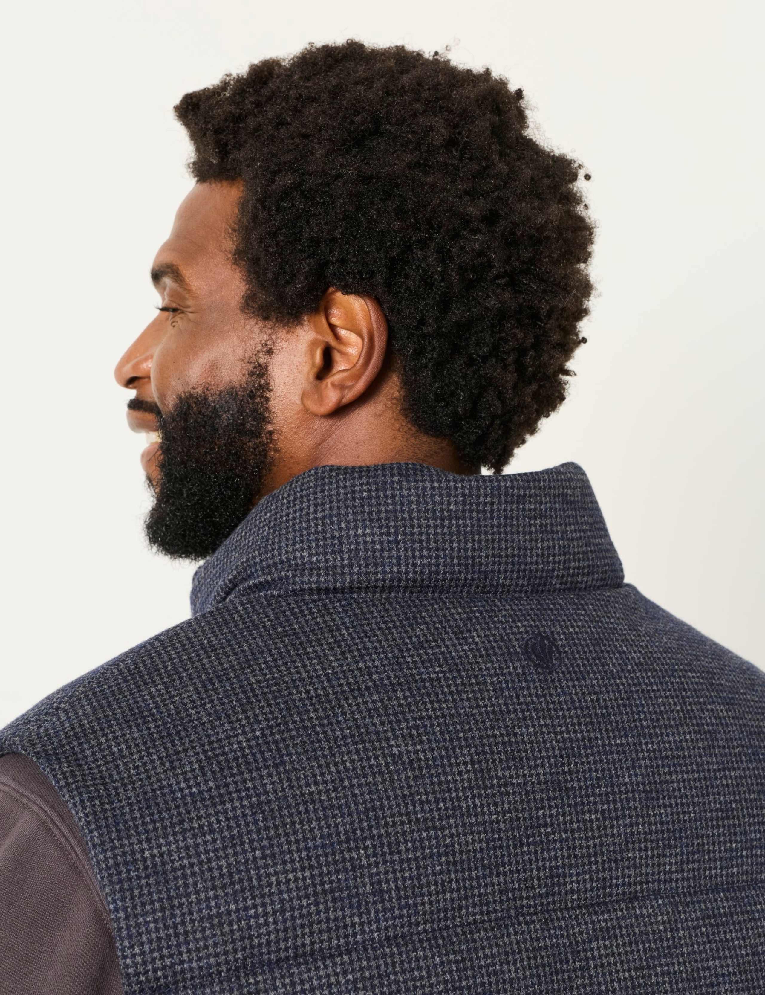 Lightweight Padded Gilet 7 of 7