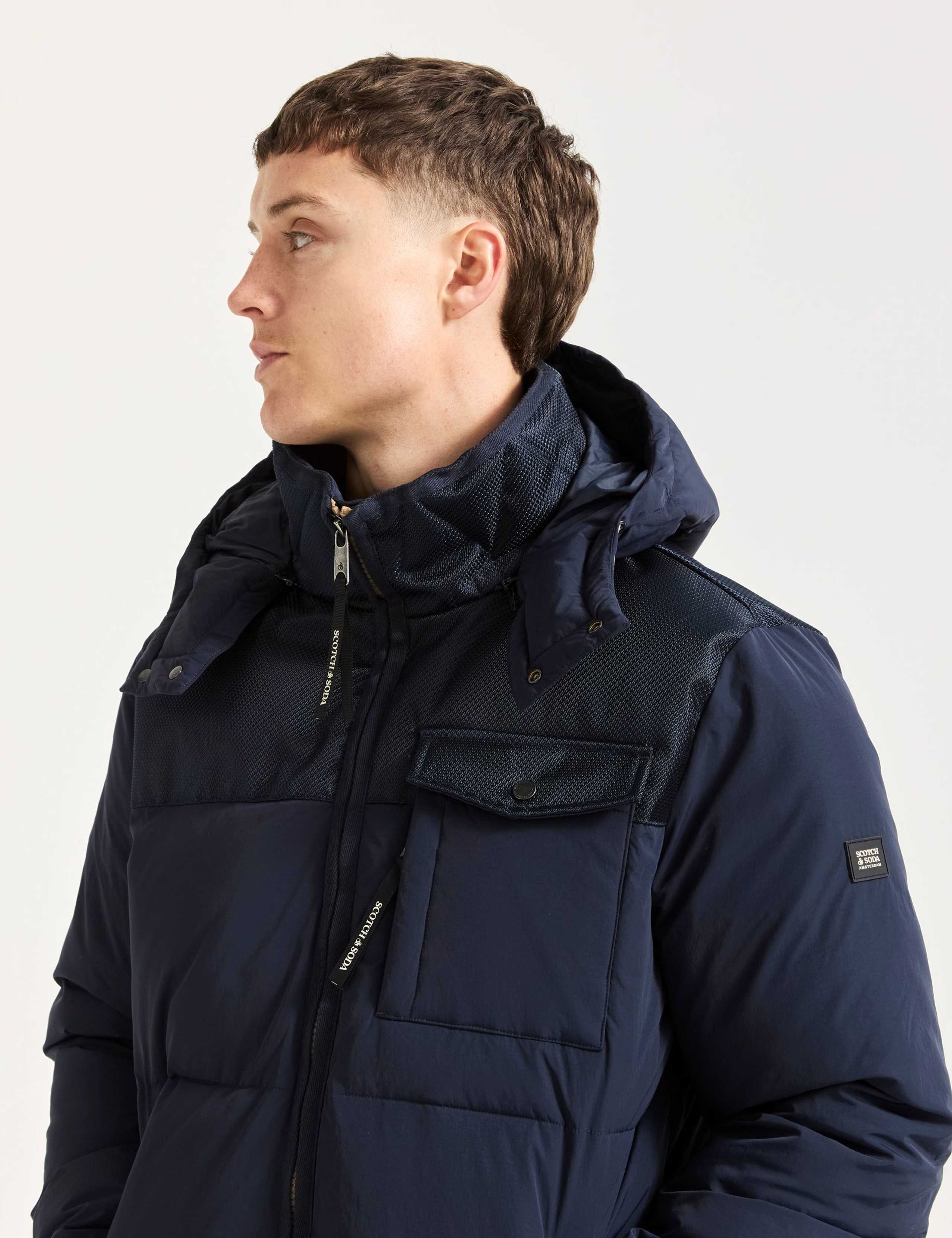 Hooded Puffer Jacket 4 of 7
