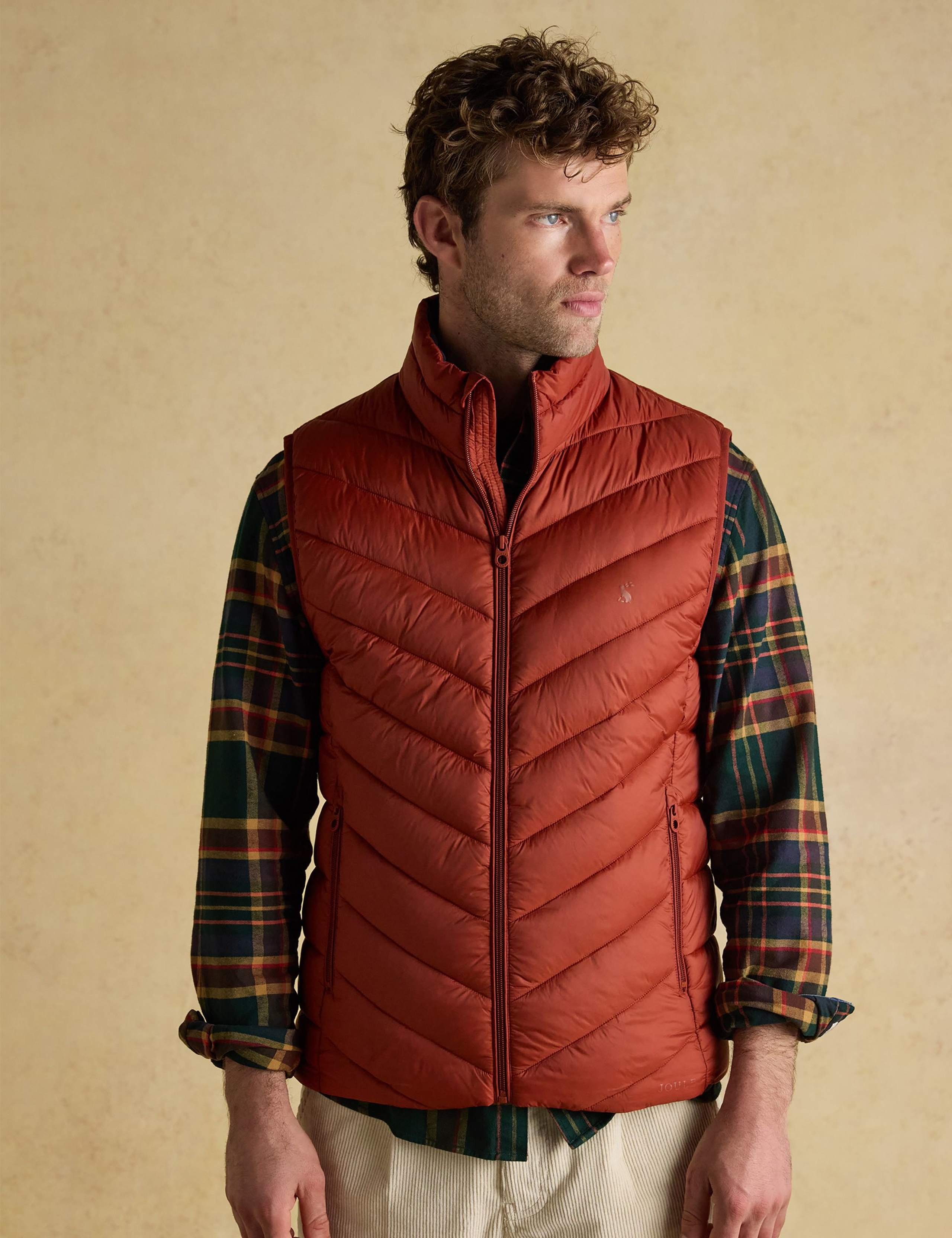 Quilted Funnel Neck Gilet 3 of 9