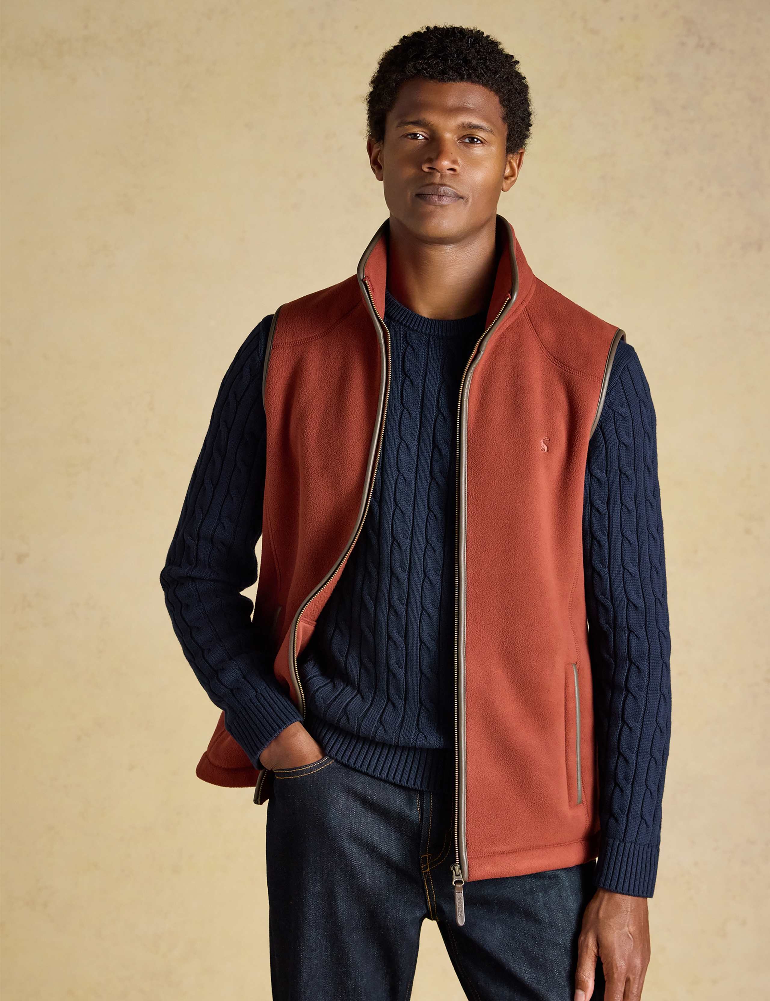 Fleece Funnel Neck Gilet 7 of 10