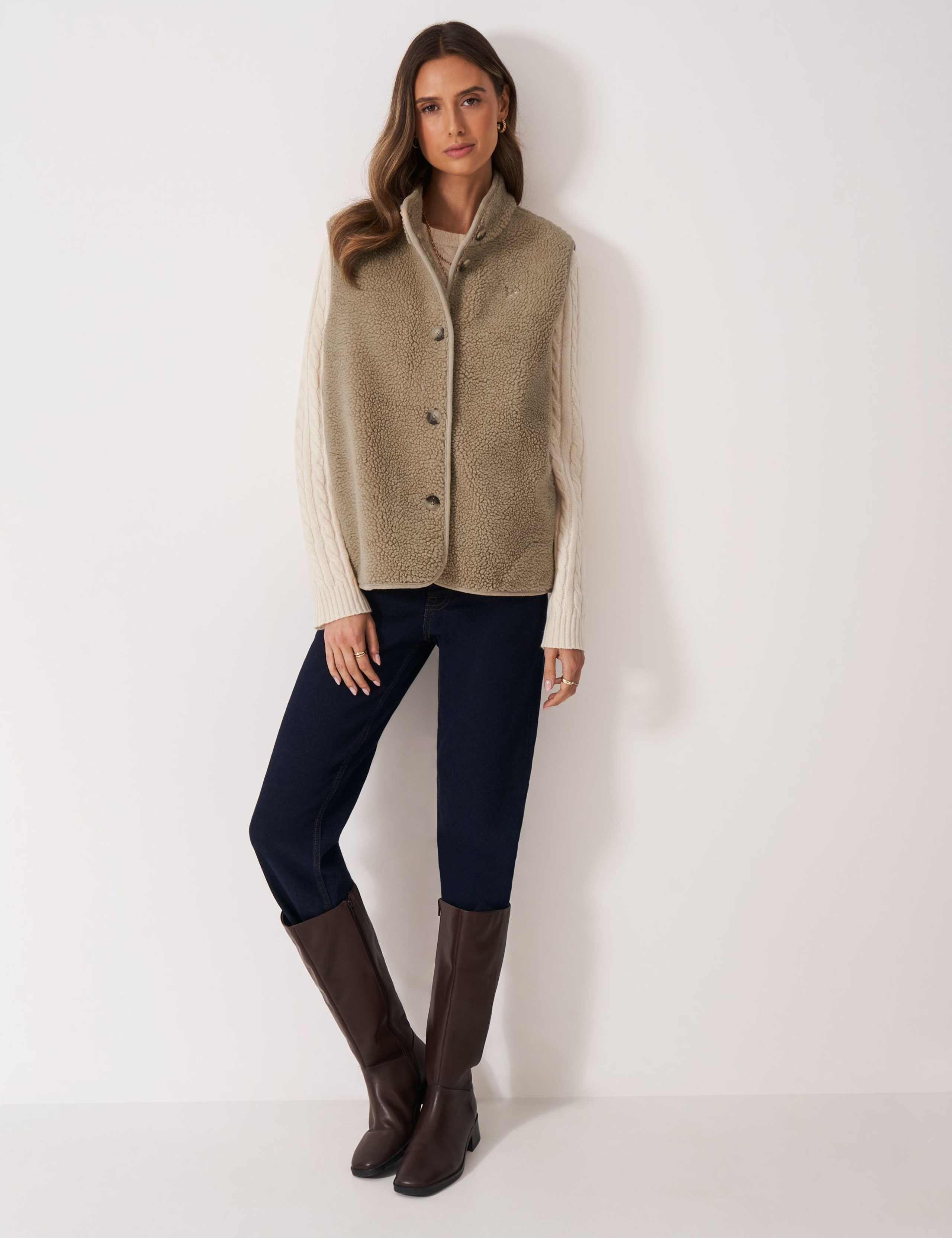 Borg High Neck Gilet 4 of 5