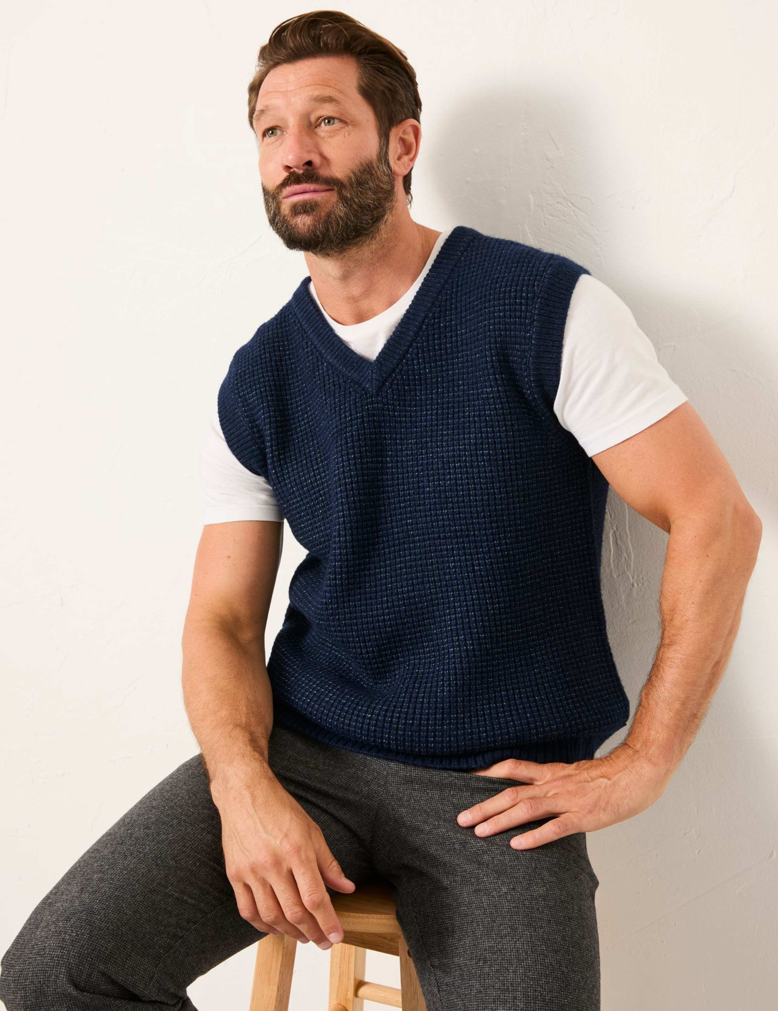 Textured V-Neck Knitted Vest 6 of 8