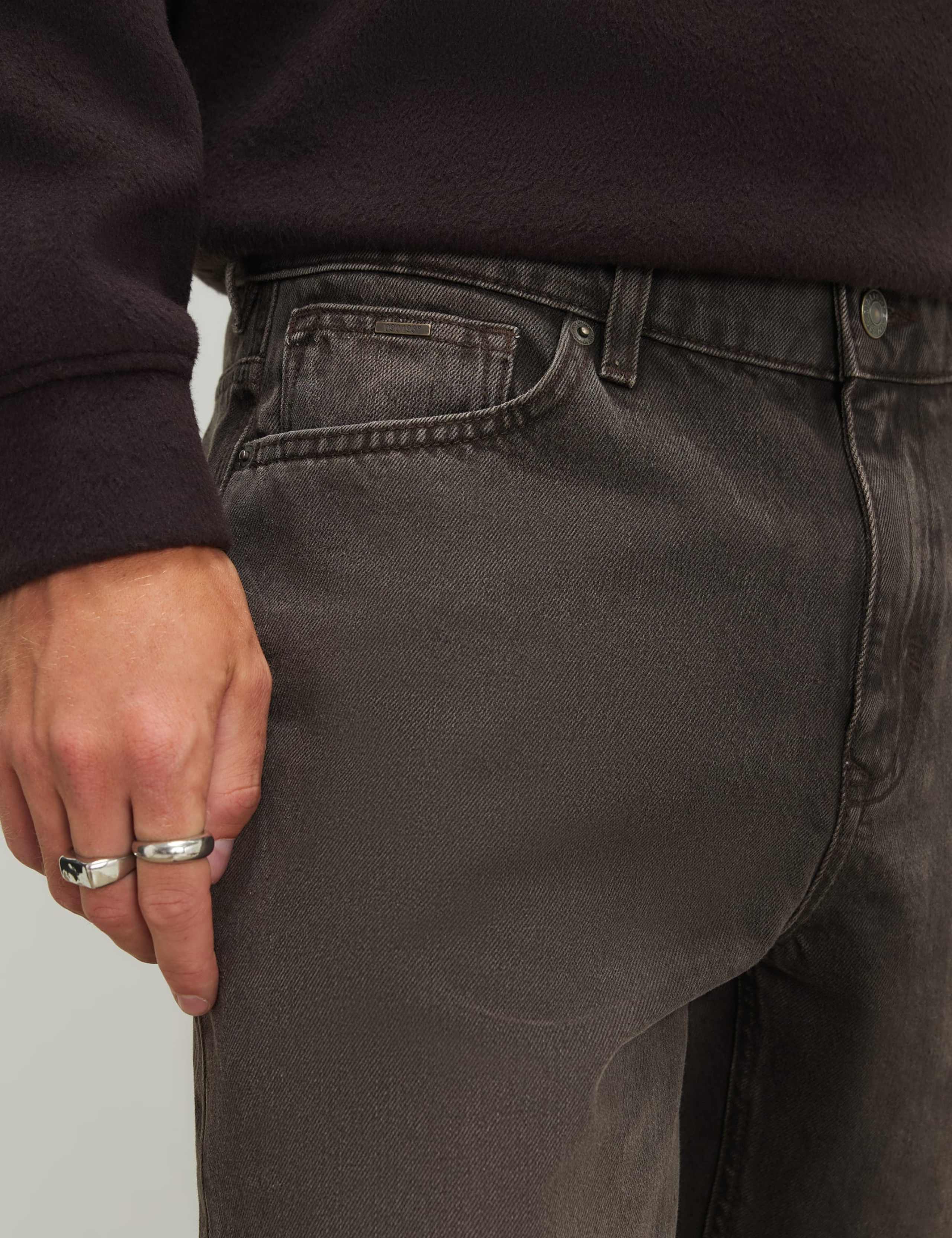 Straight Fit 5 Pocket Rigid Jeans 4 of 6