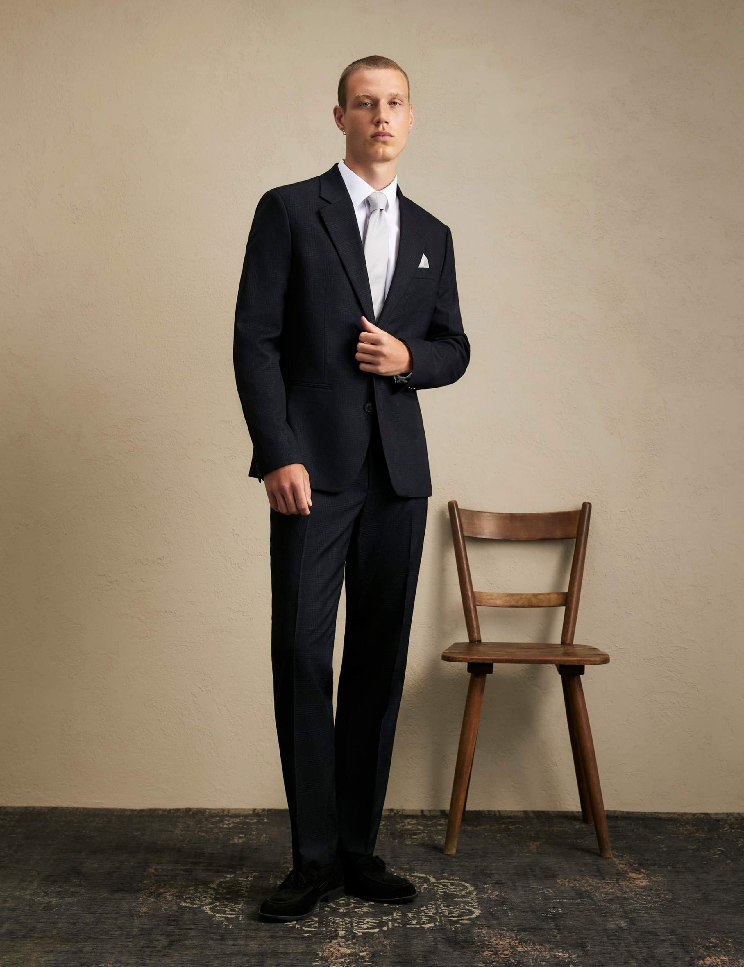 Slim Fit Checked Single Breasted Suit Jacket 4 of 8