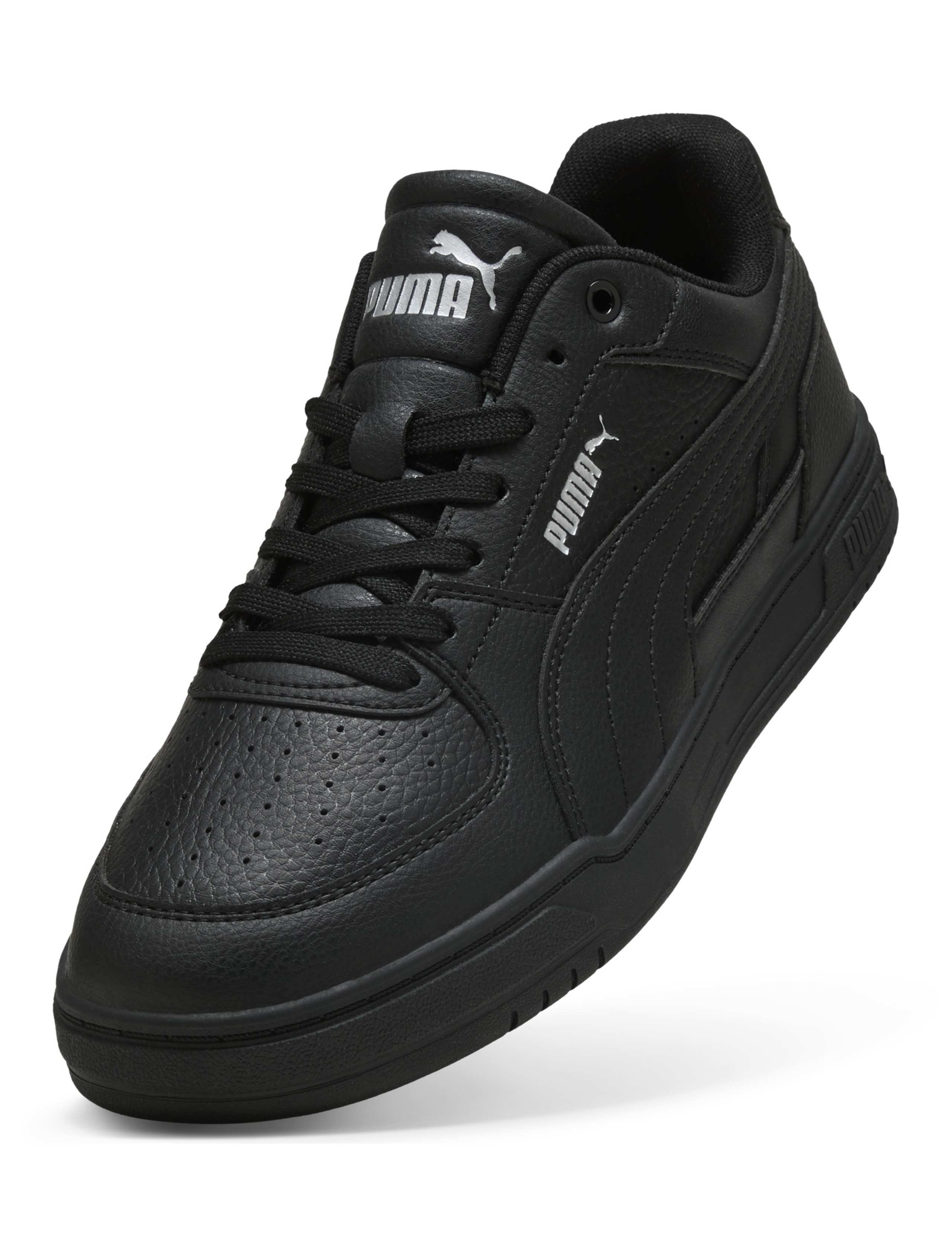Caven III Trainers 2 of 6