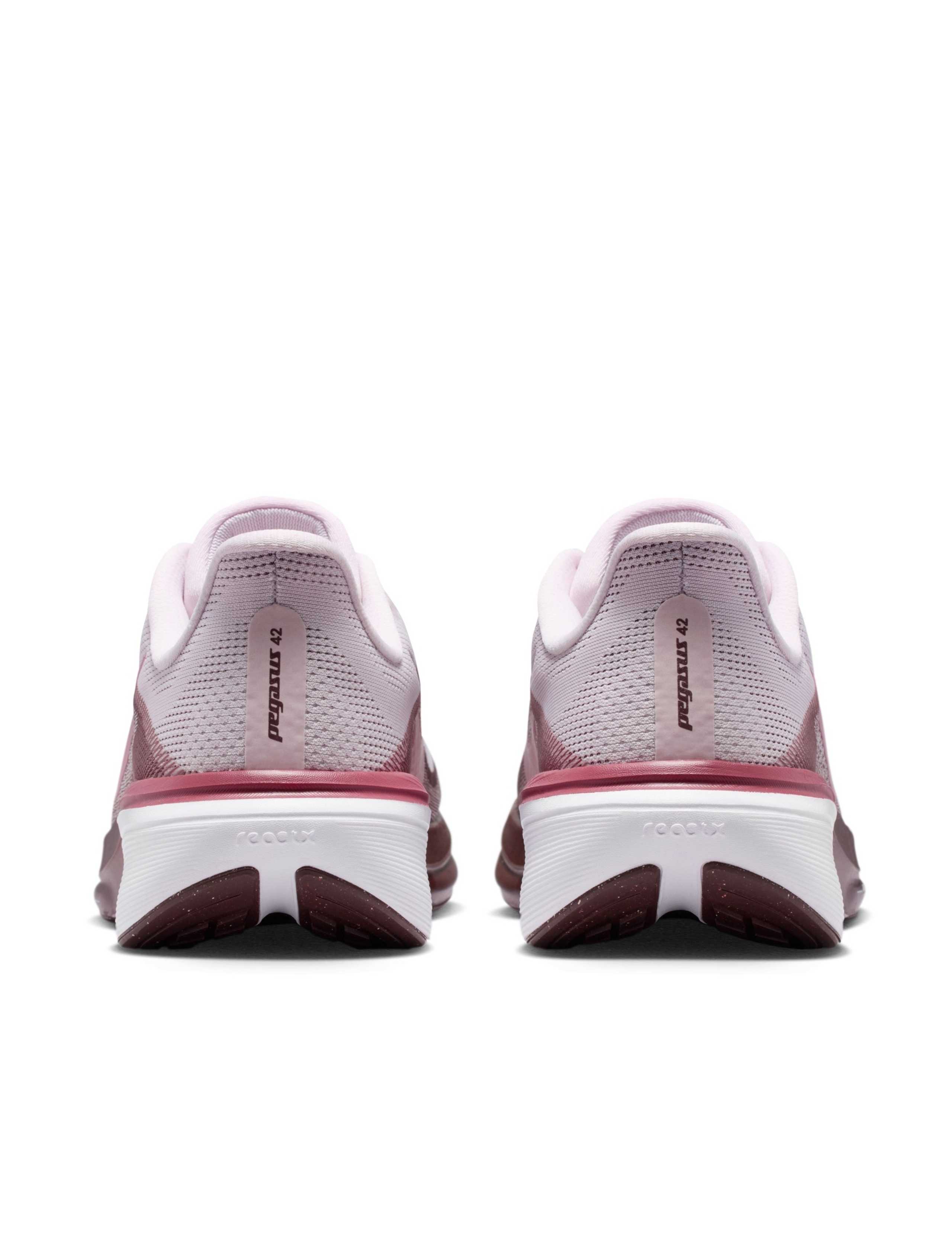 Pegasus 42 Trainers 6 of 6