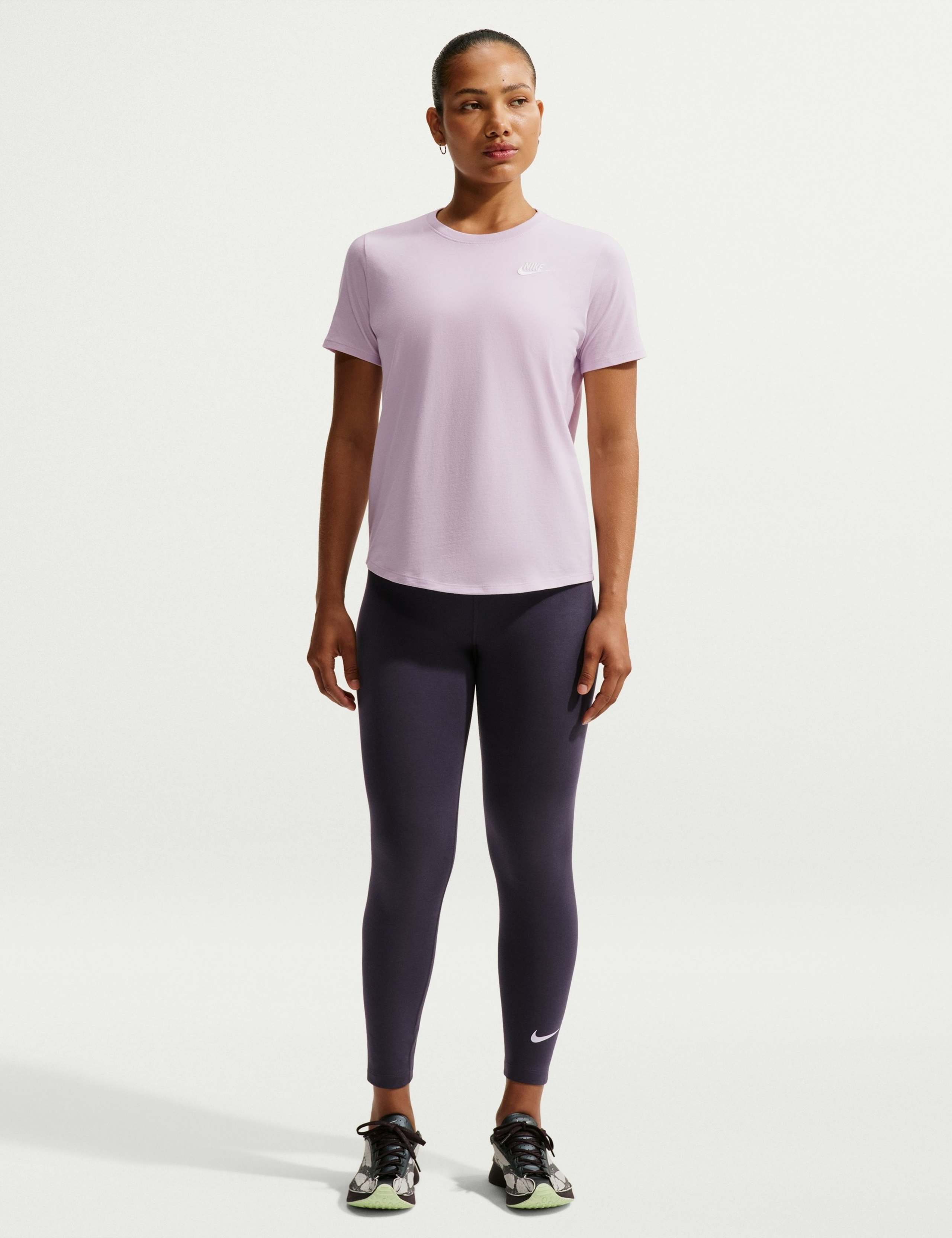 Sportswear Classic High Waisted 7/8 Leggings 3 of 6