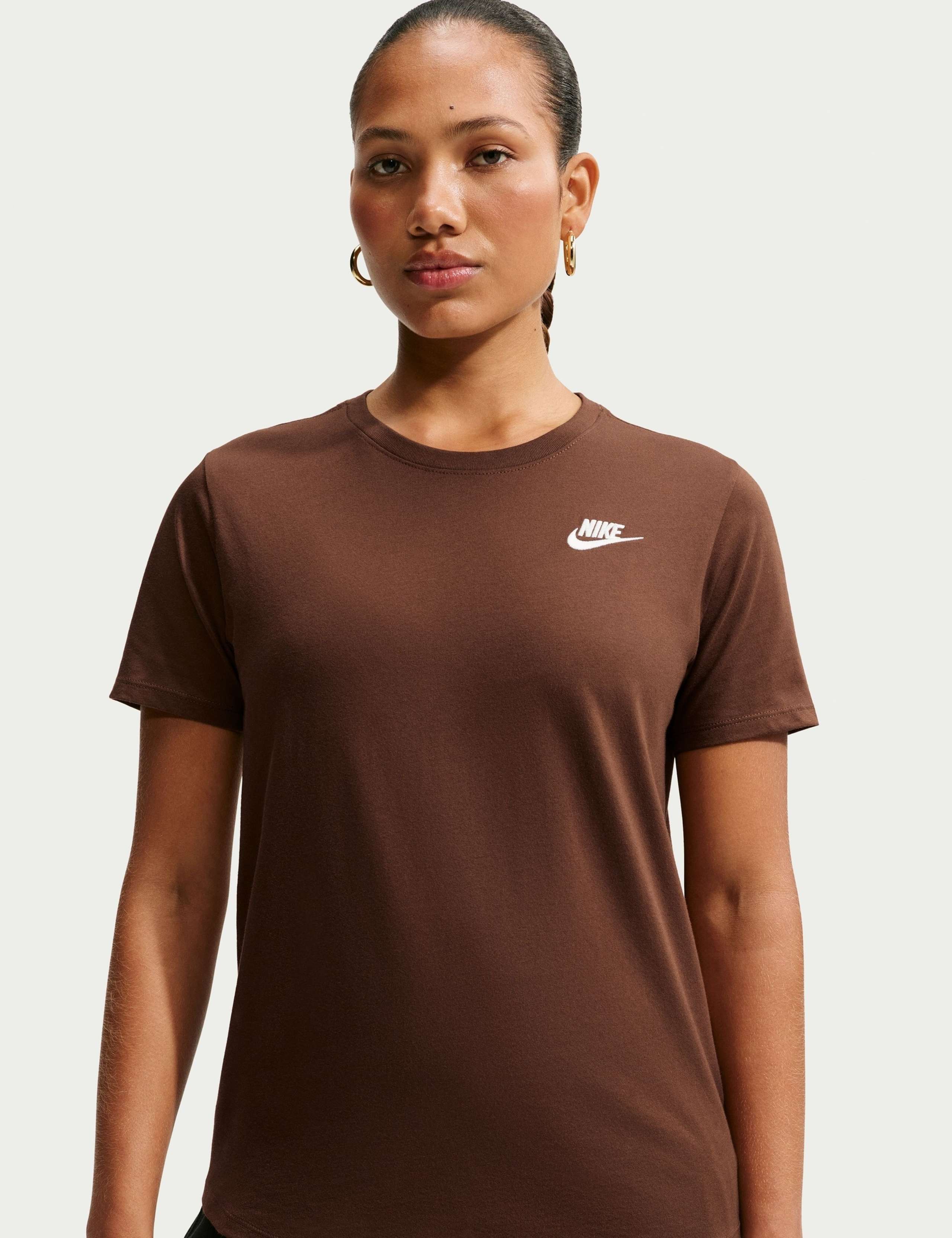 Sportswear Club Cotton Blend T-Shirt 4 of 6