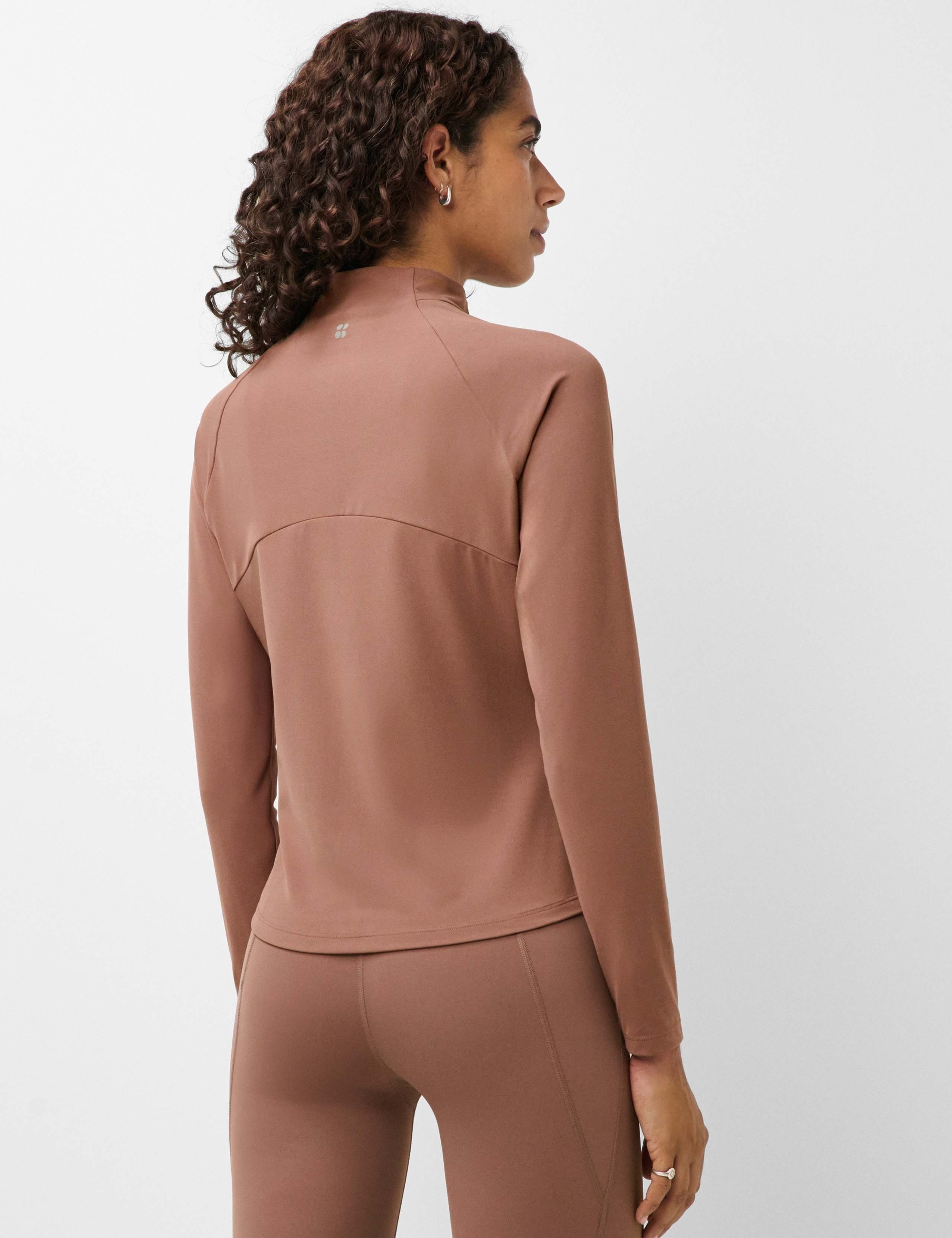 Ultimate Studio Zip Up Sports Jacket 3 of 7