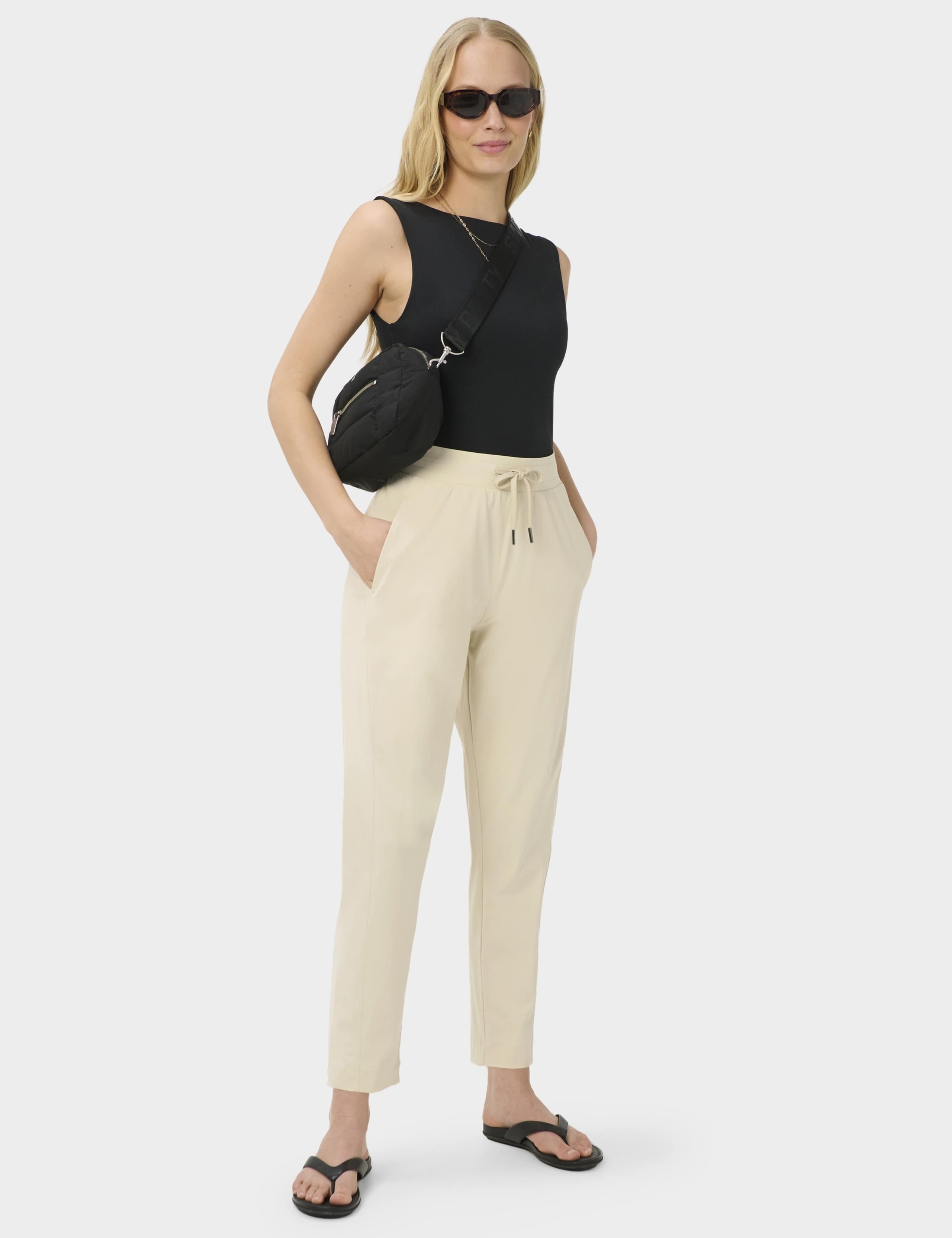 Explorer Tapered Ankle Grazer Joggers 7 of 7