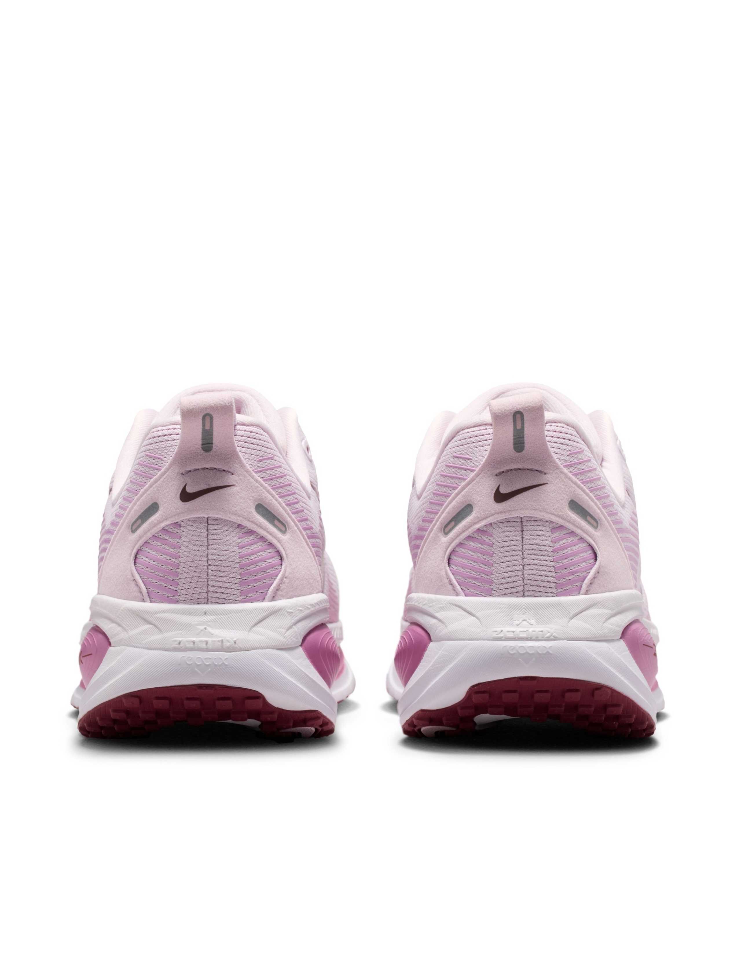 Nike Vomero 18 Trainers 6 of 6