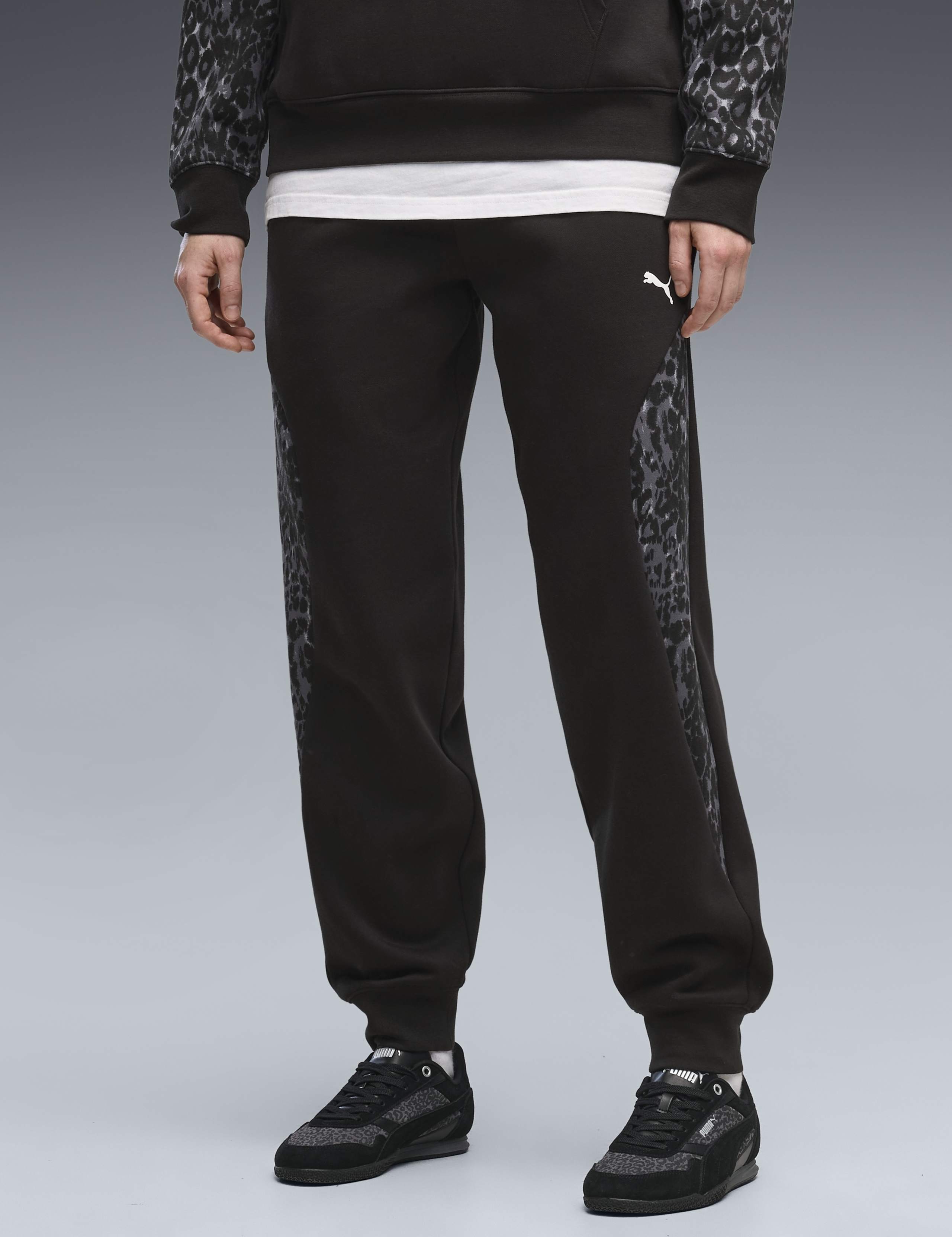 Sport Animal Print Mid Rise Joggers 1 of 5