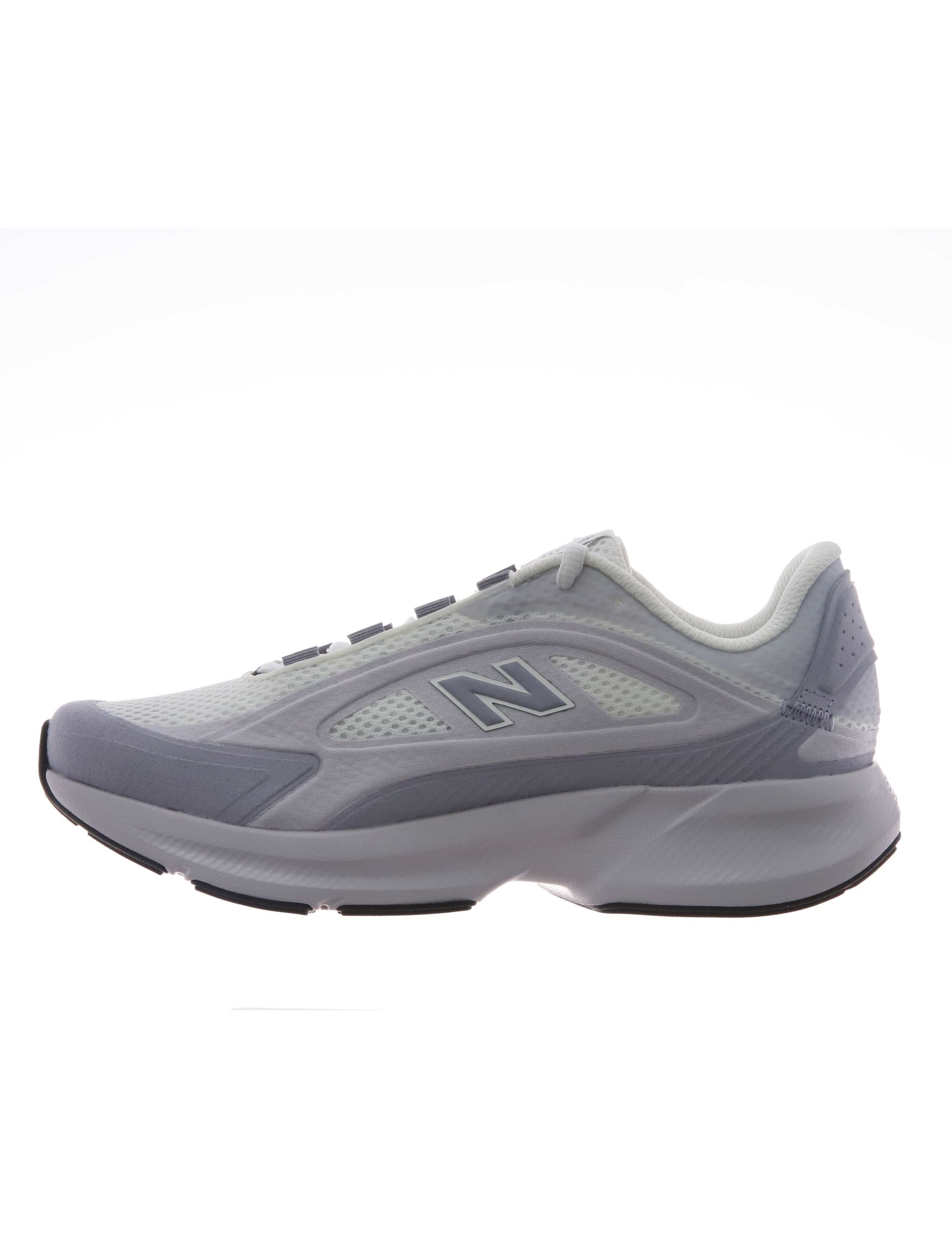 CTLYST Trainers 4 of 5