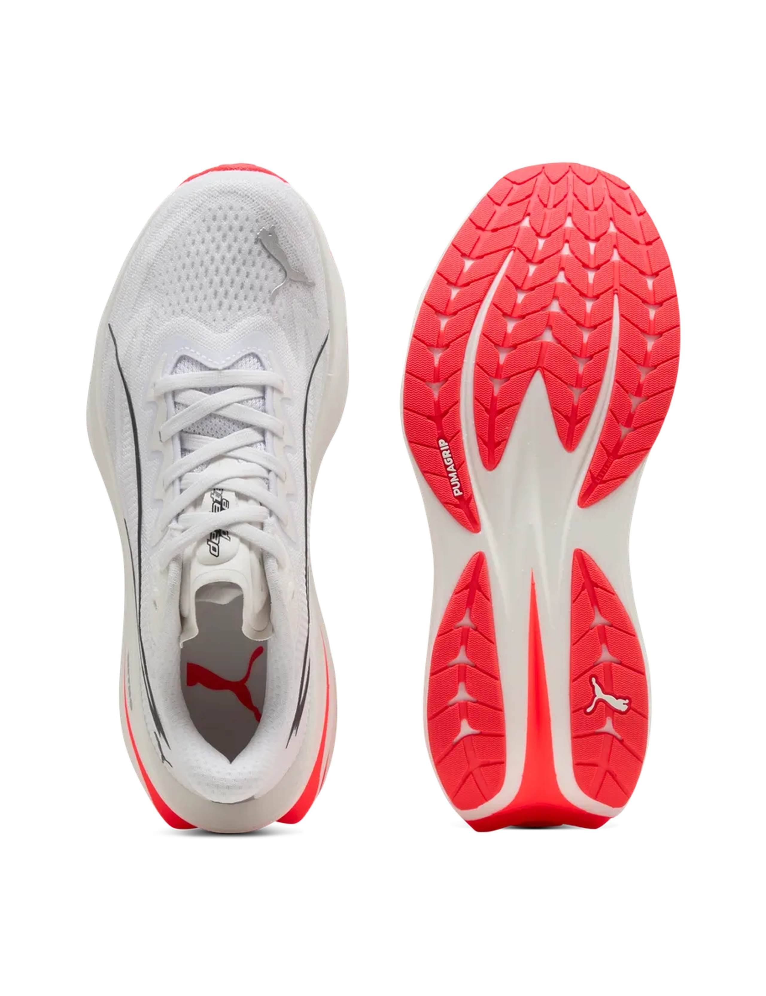 Deviate Pure NITRO Running Trainers 2 of 6