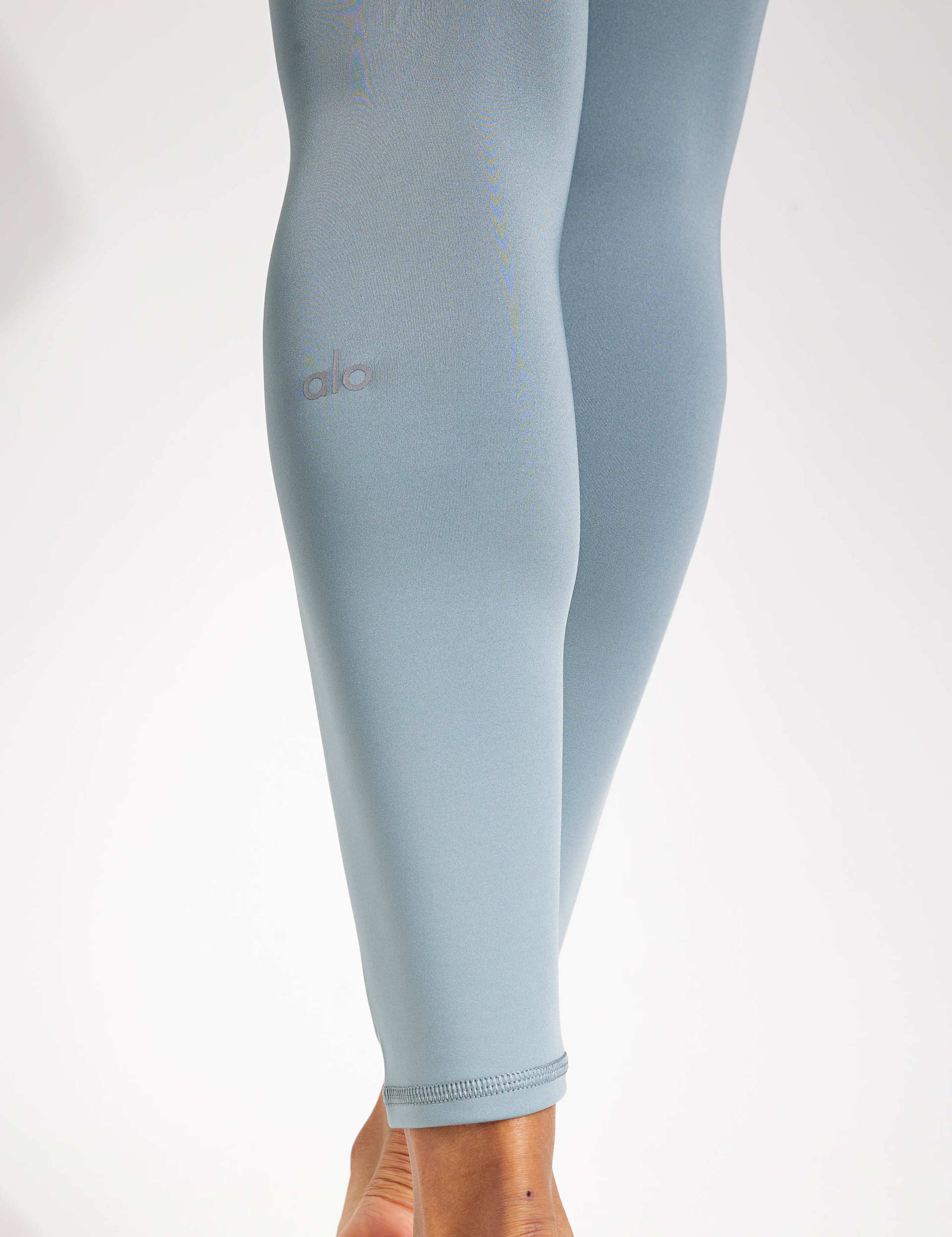 Airlift High Waisted 7/8 Yoga Leggings 4 of 4