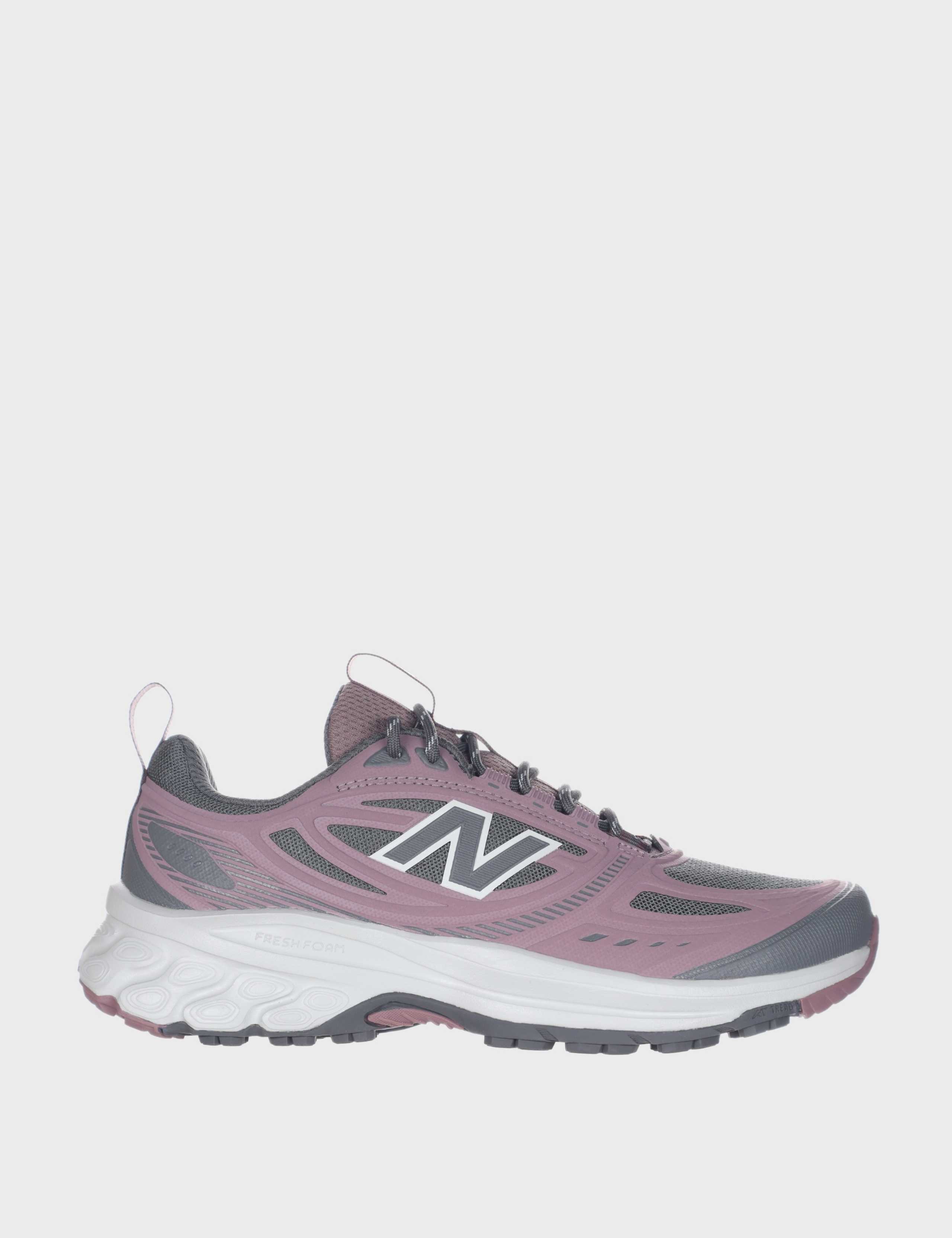 410v9 Trainers 1 of 5
