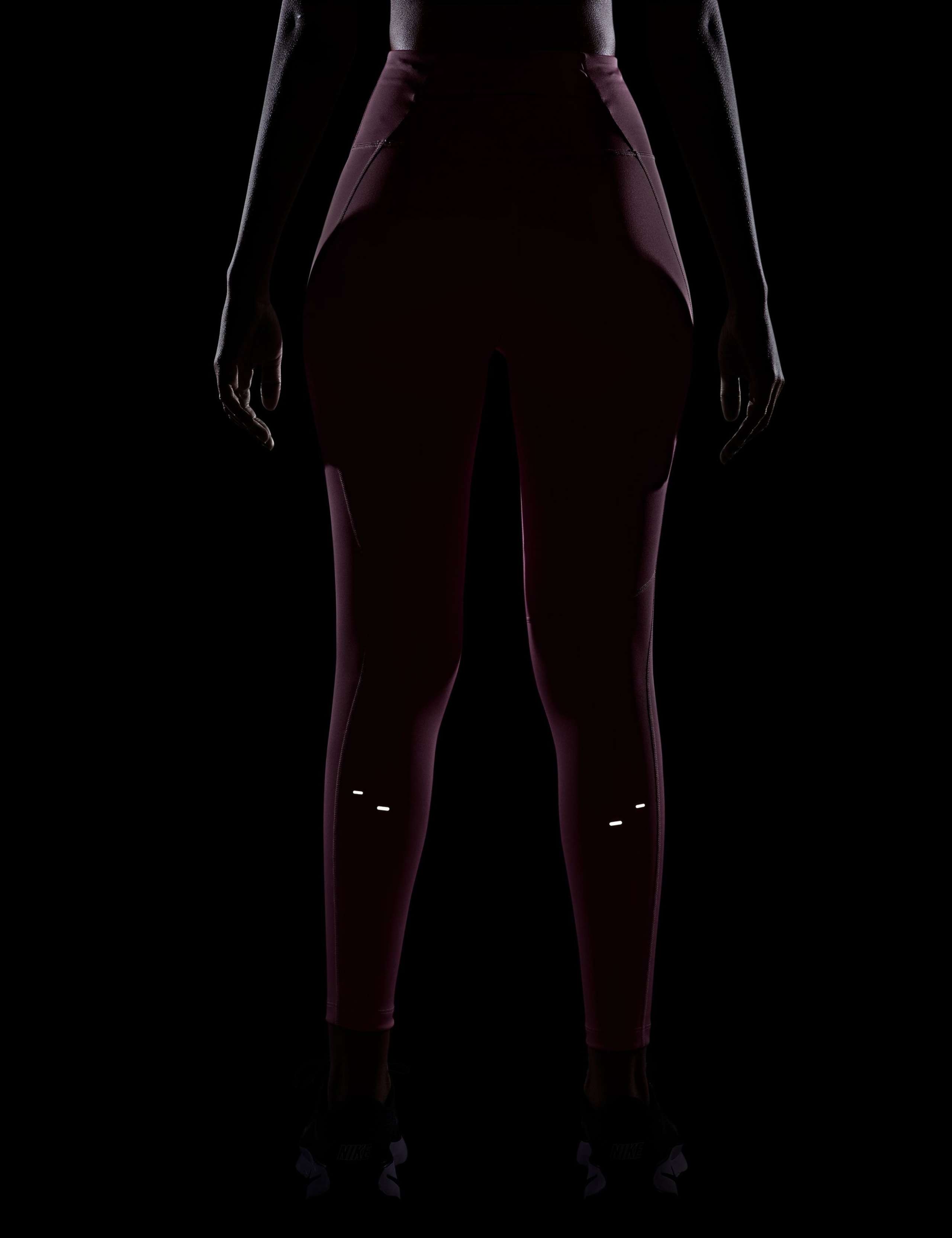 Tempo Swoosh Run High Waisted 7/8 Leggings 6 of 6