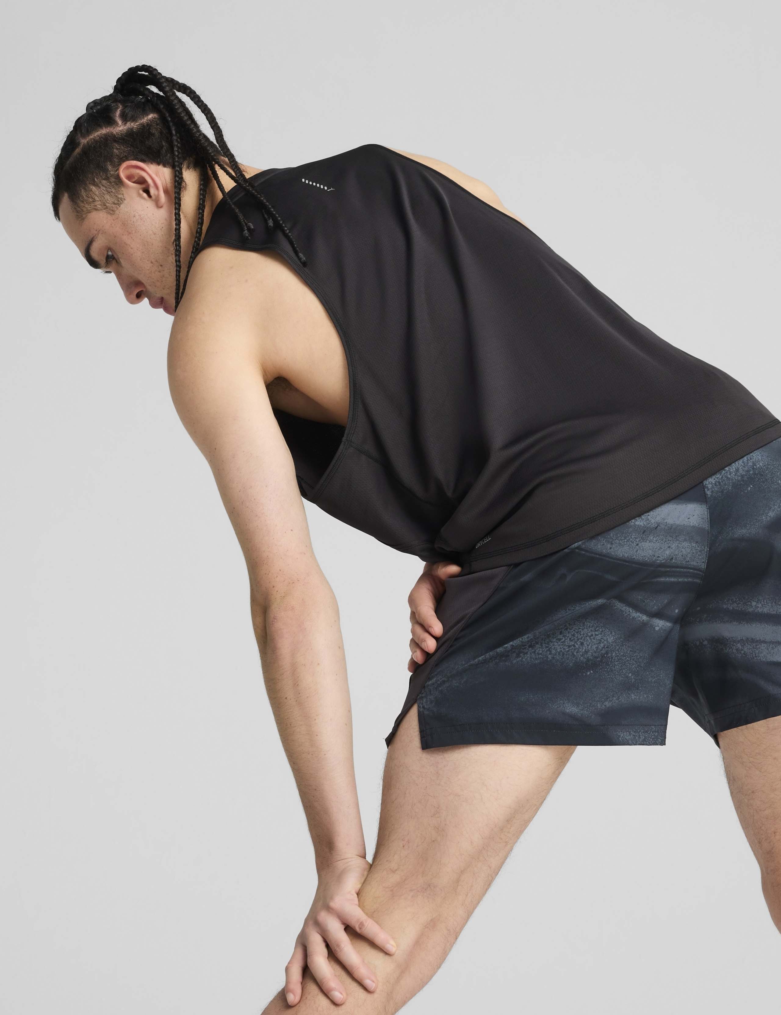 Run Velocity Tank Top 3 of 5