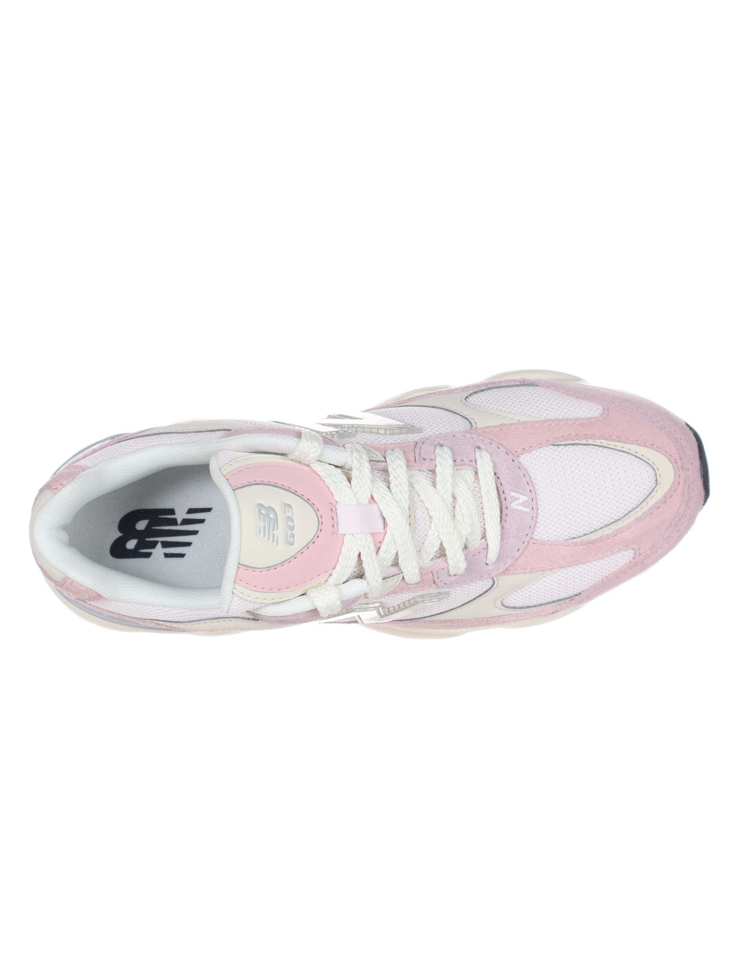 603 Trainers 3 of 5