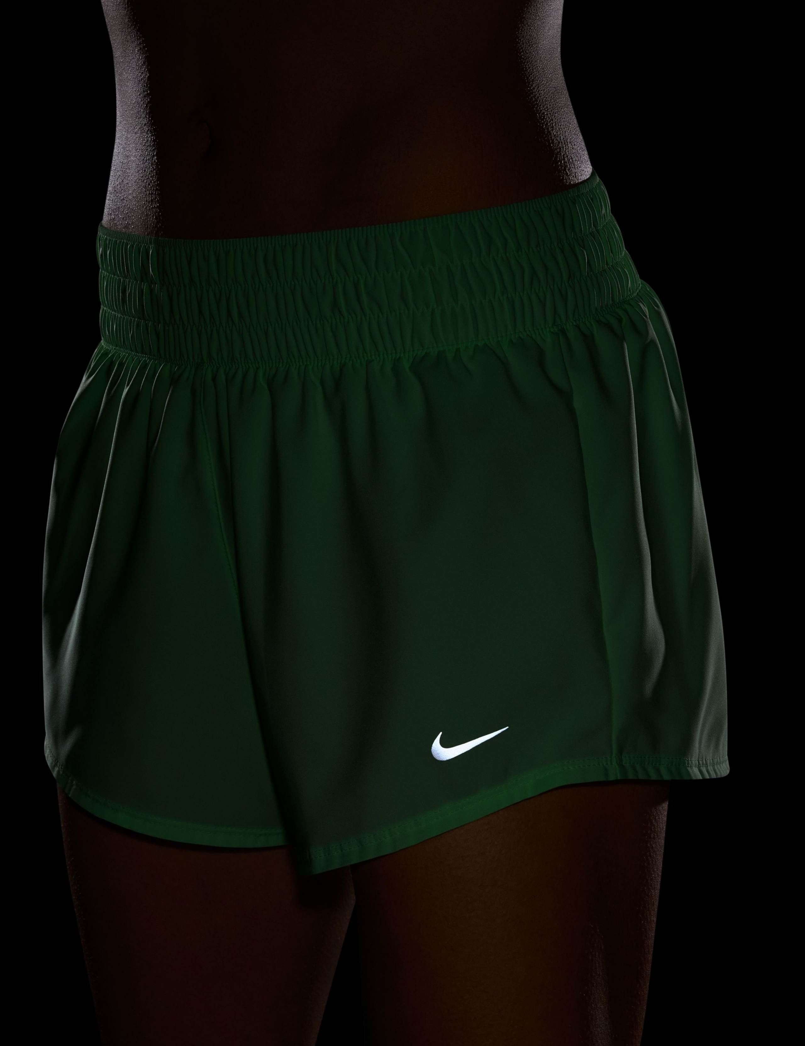 One Dri-FIT High Waisted 2-in-1 Shorts 5 of 5