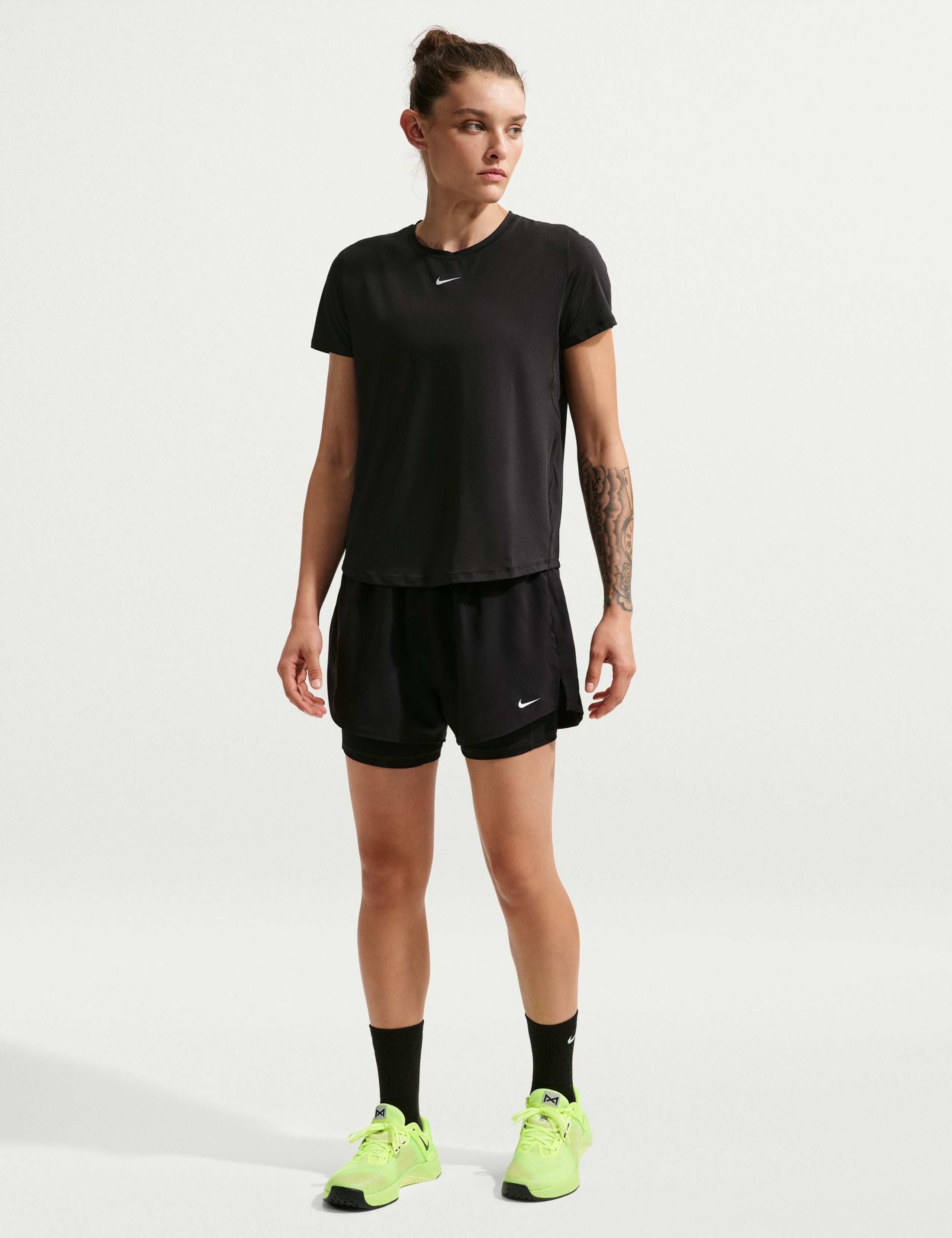 Dri-FIT Crew Neck Relaxed T-Shirt 2 of 4