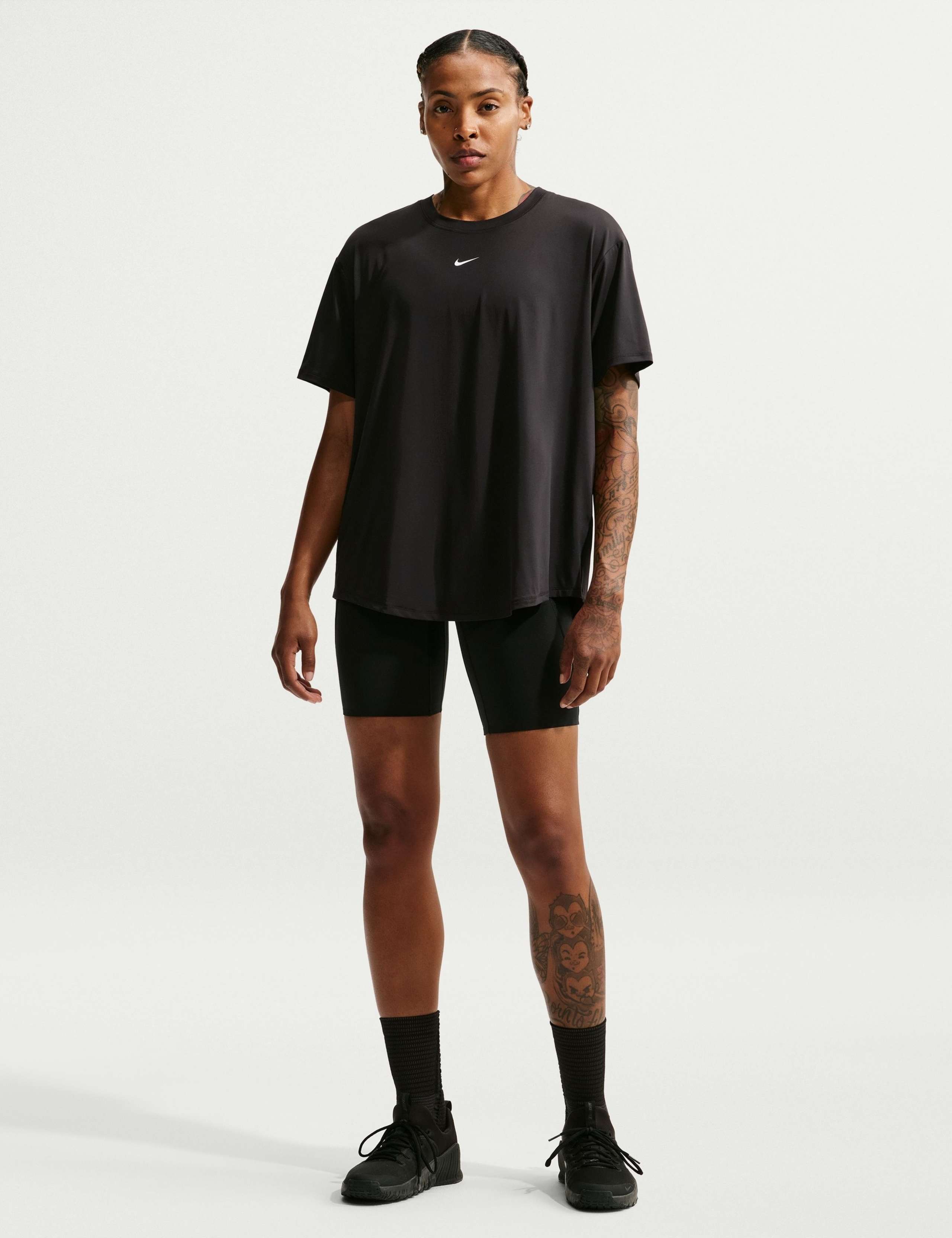 One Dri-FIT High Waisted 2-in-1 Shorts 3 of 6