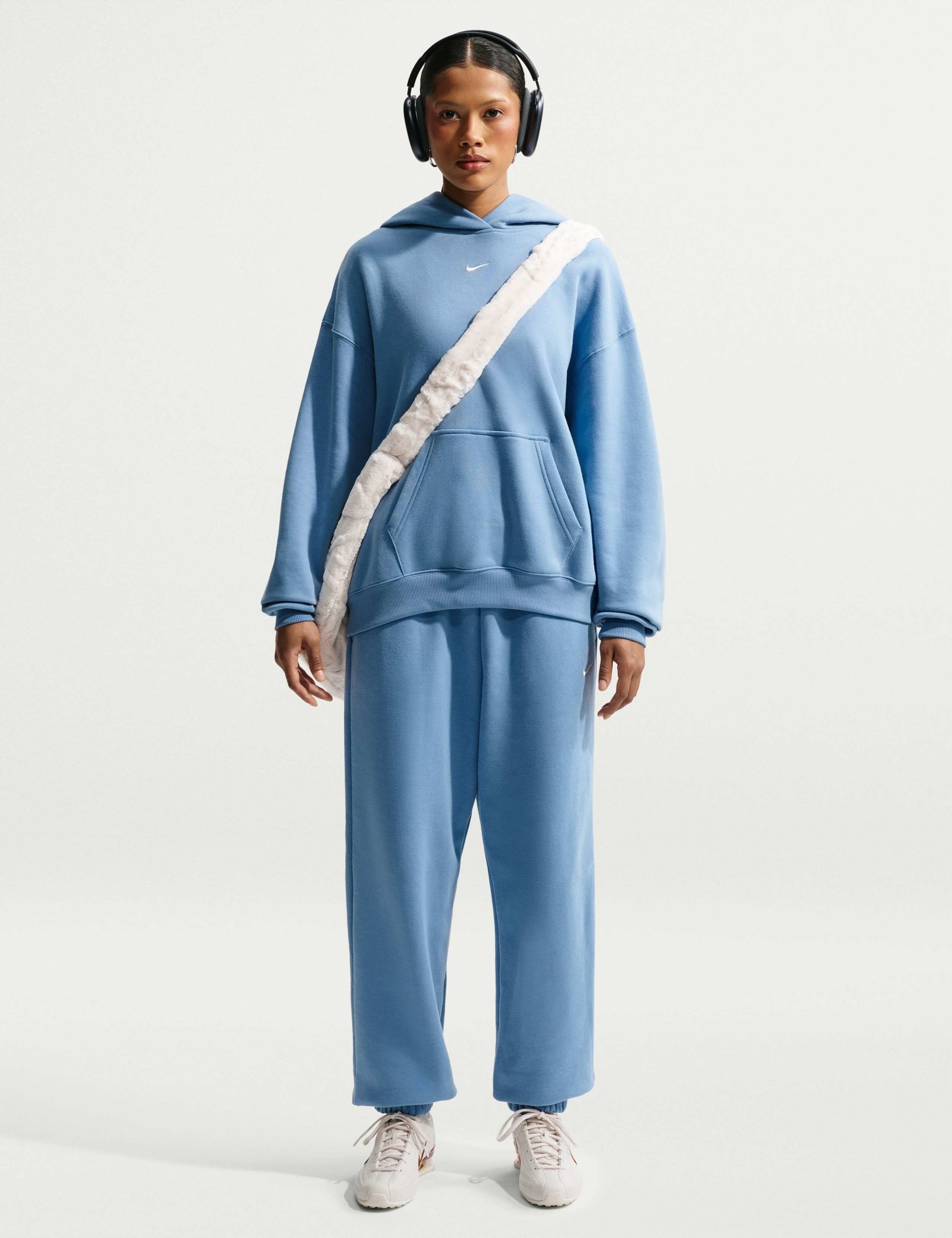 Studio Cotton Rich Fleece Joggers 3 of 6