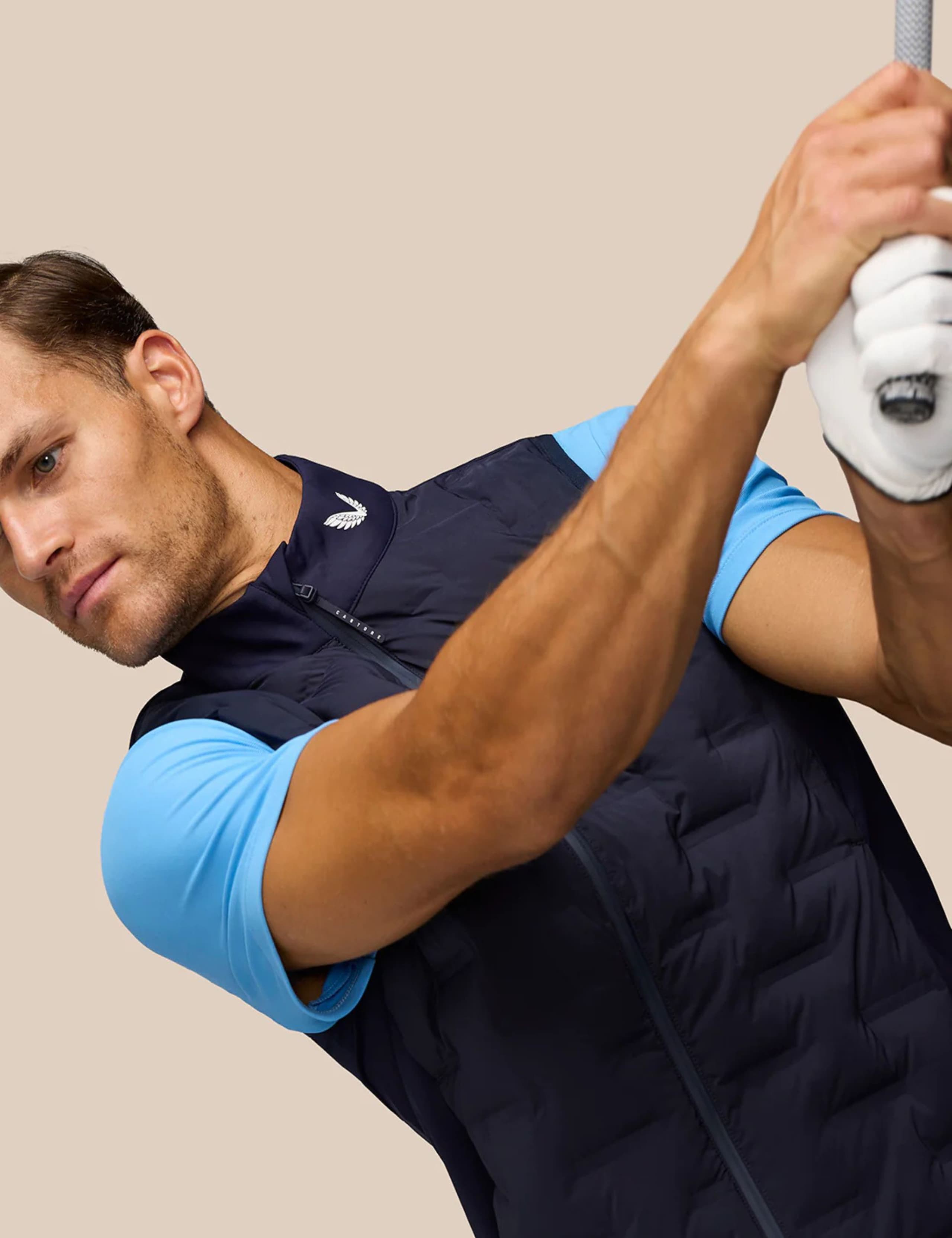 Pinnacle Lightweight Hybrid Gilet 5 of 7