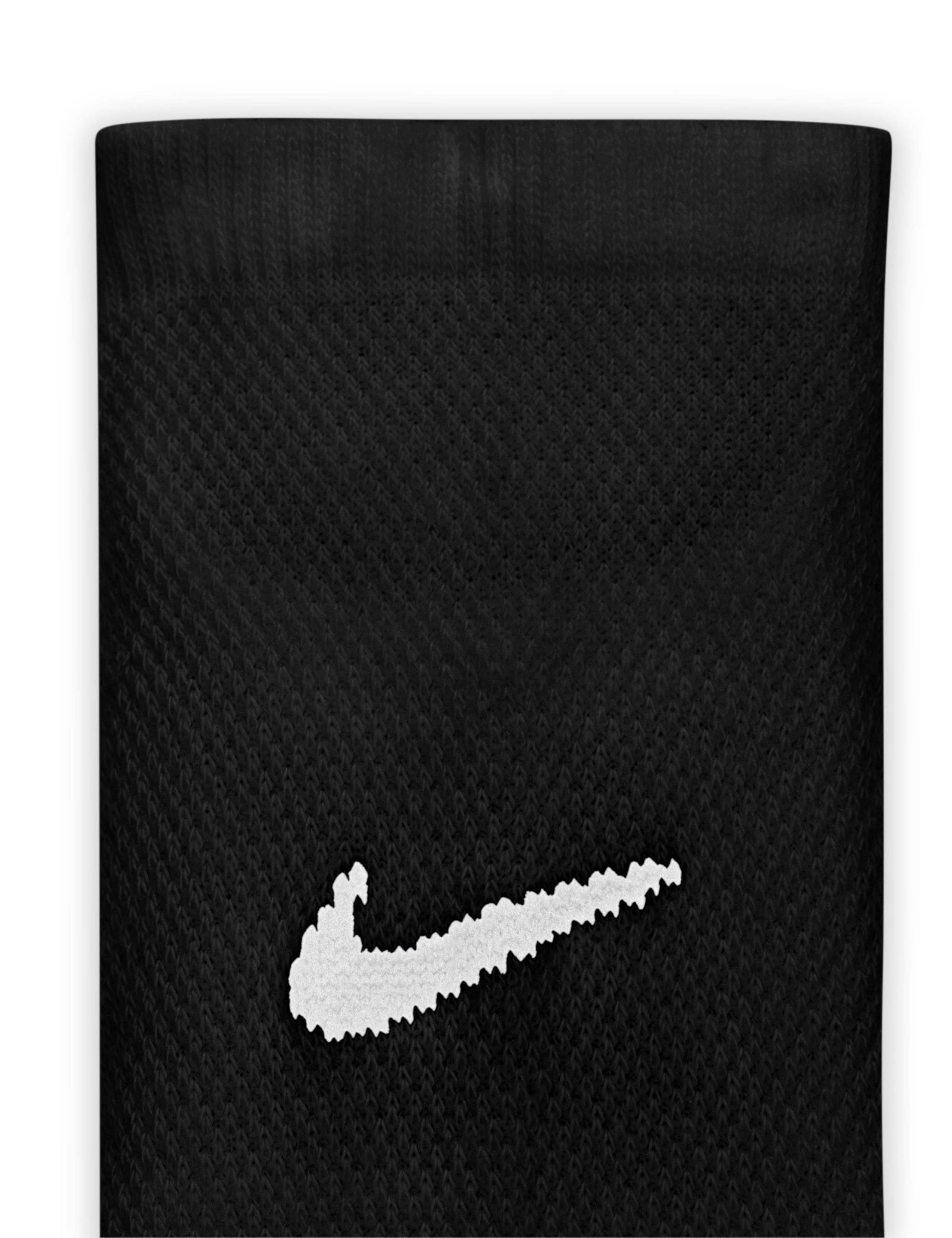 3 Pack Everyday Elevated Trainer Socks 4 of 4