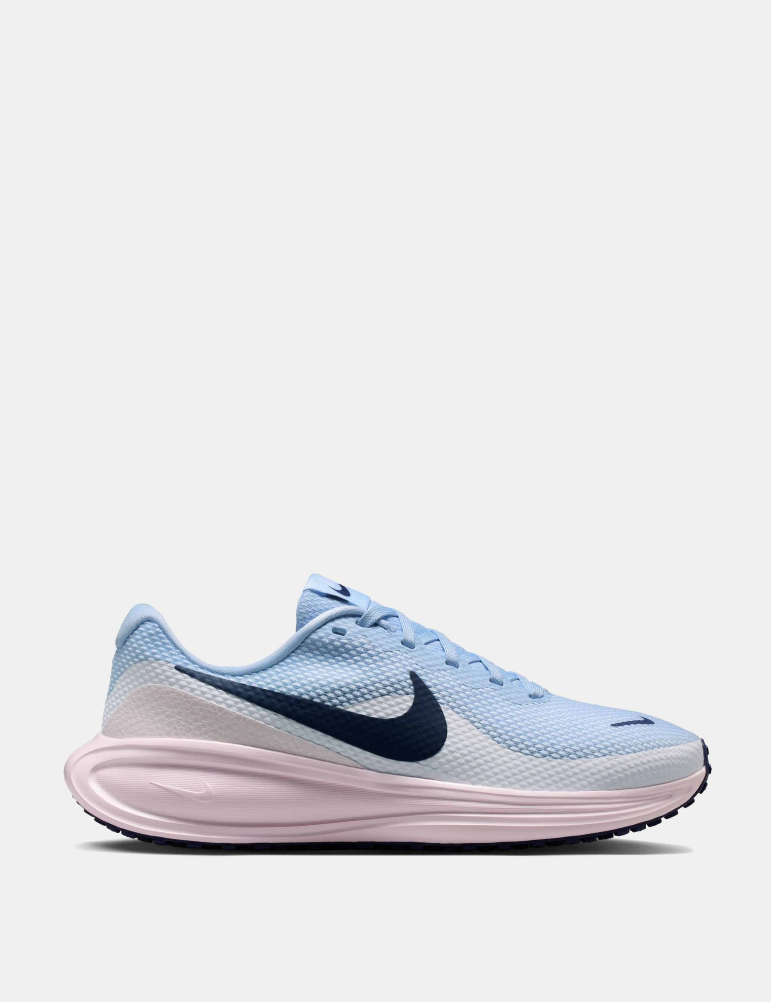 Revolution 8 Running Trainers 1 of 4