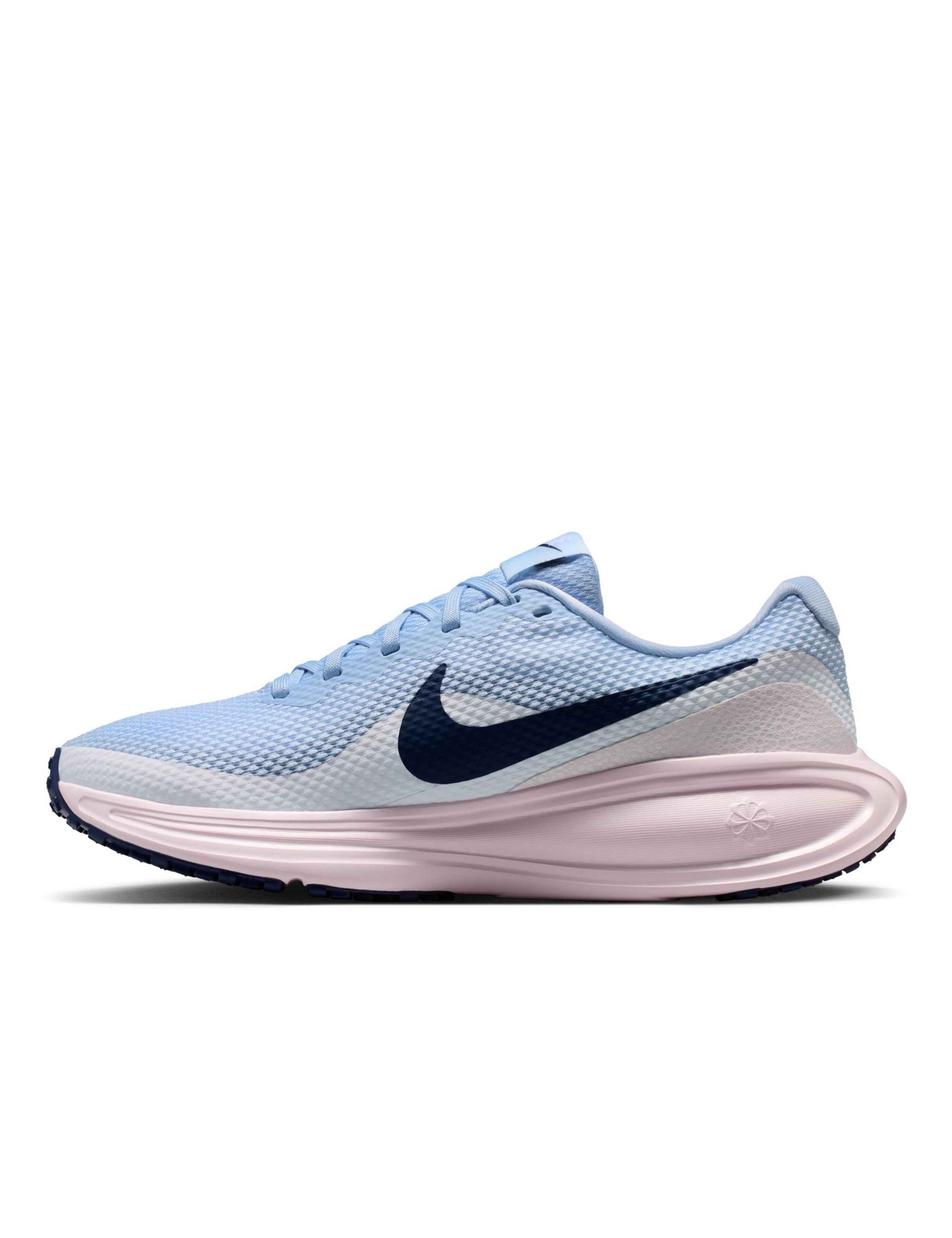 Revolution 8 Running Trainers 2 of 4
