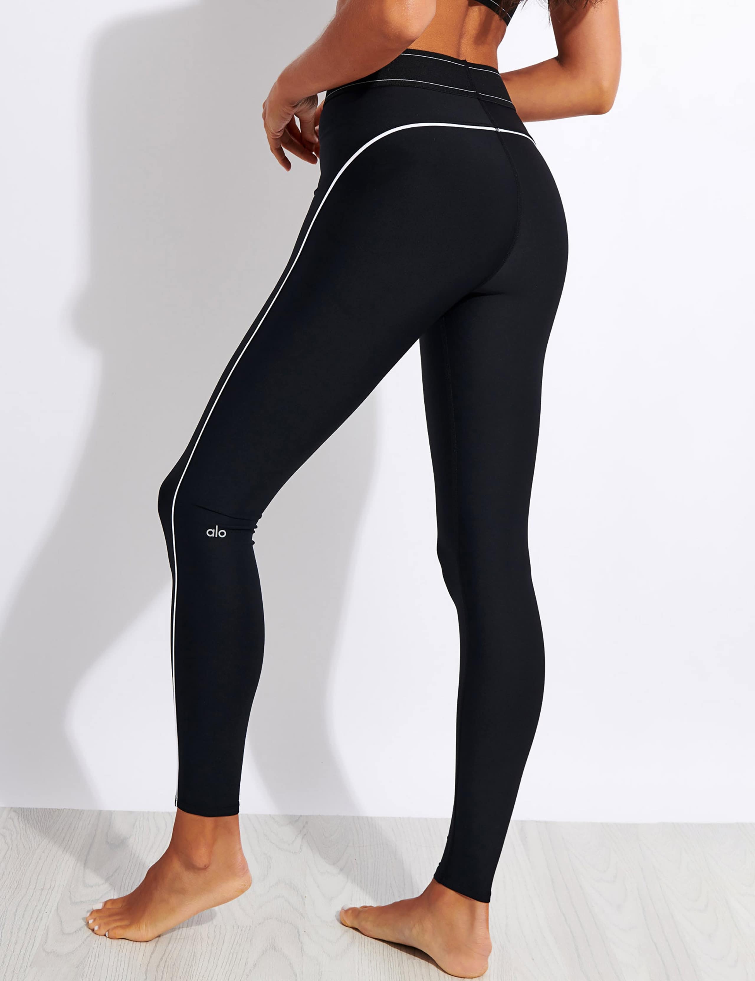 Airlift High Waisted Suit Up Leggings 3 of 4