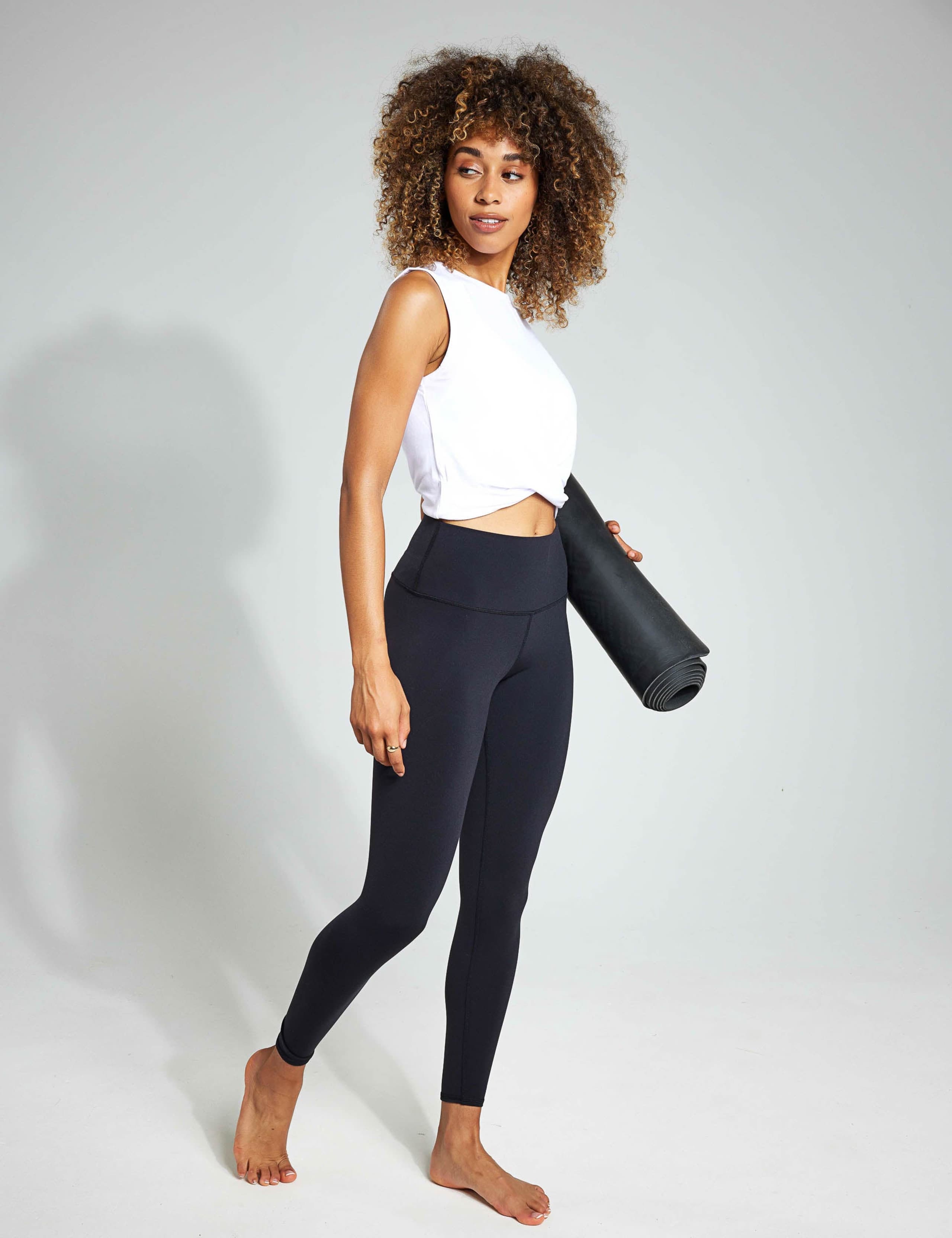Cover Crew Neck Yoga Vest Top 2 of 4