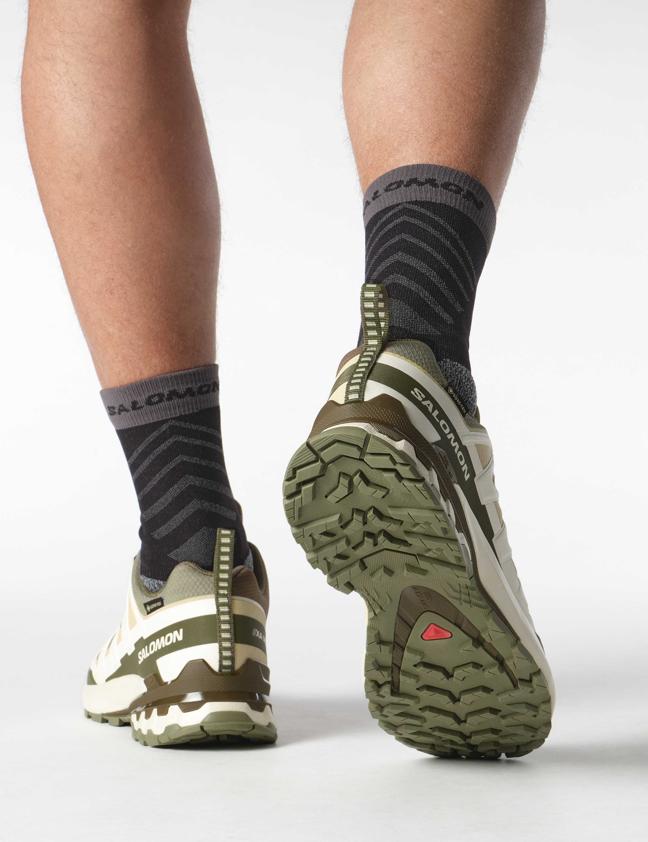 XA Pro 3D V9 GORE-TEX® Trainers 5 of 8
