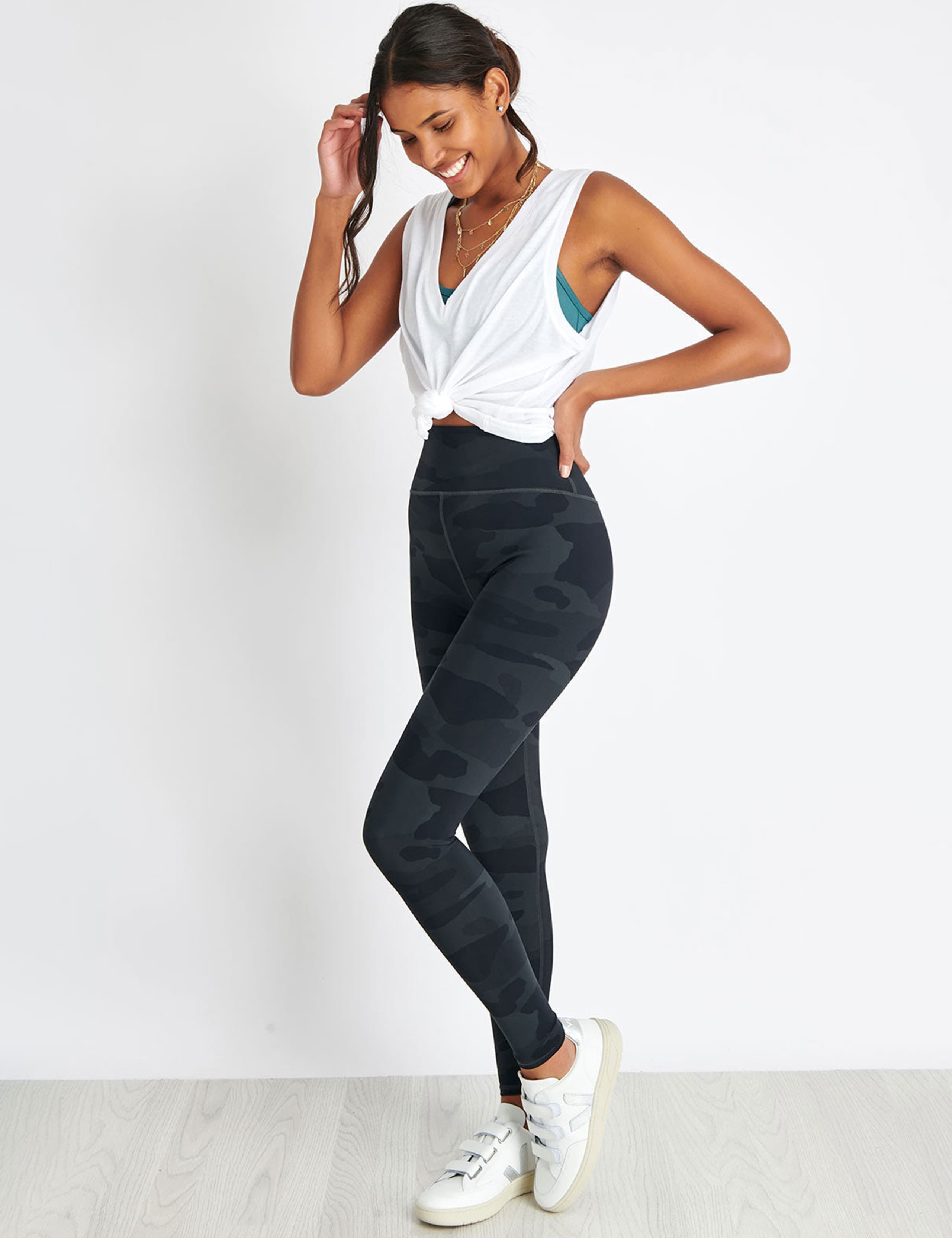 Vapor Printed High Waisted Yoga Leggings 2 of 4