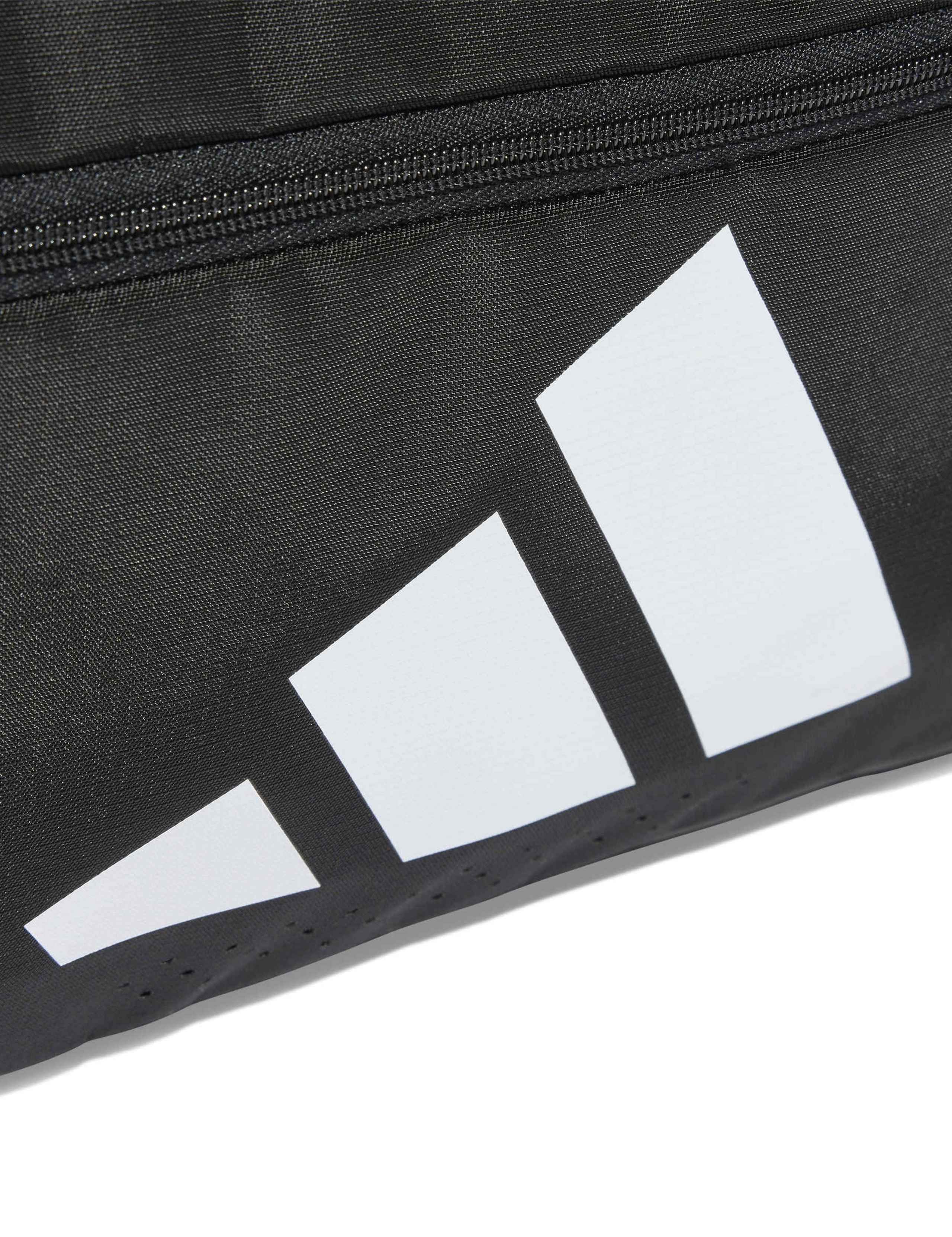 Defender Small Weekend Bag 7 of 7