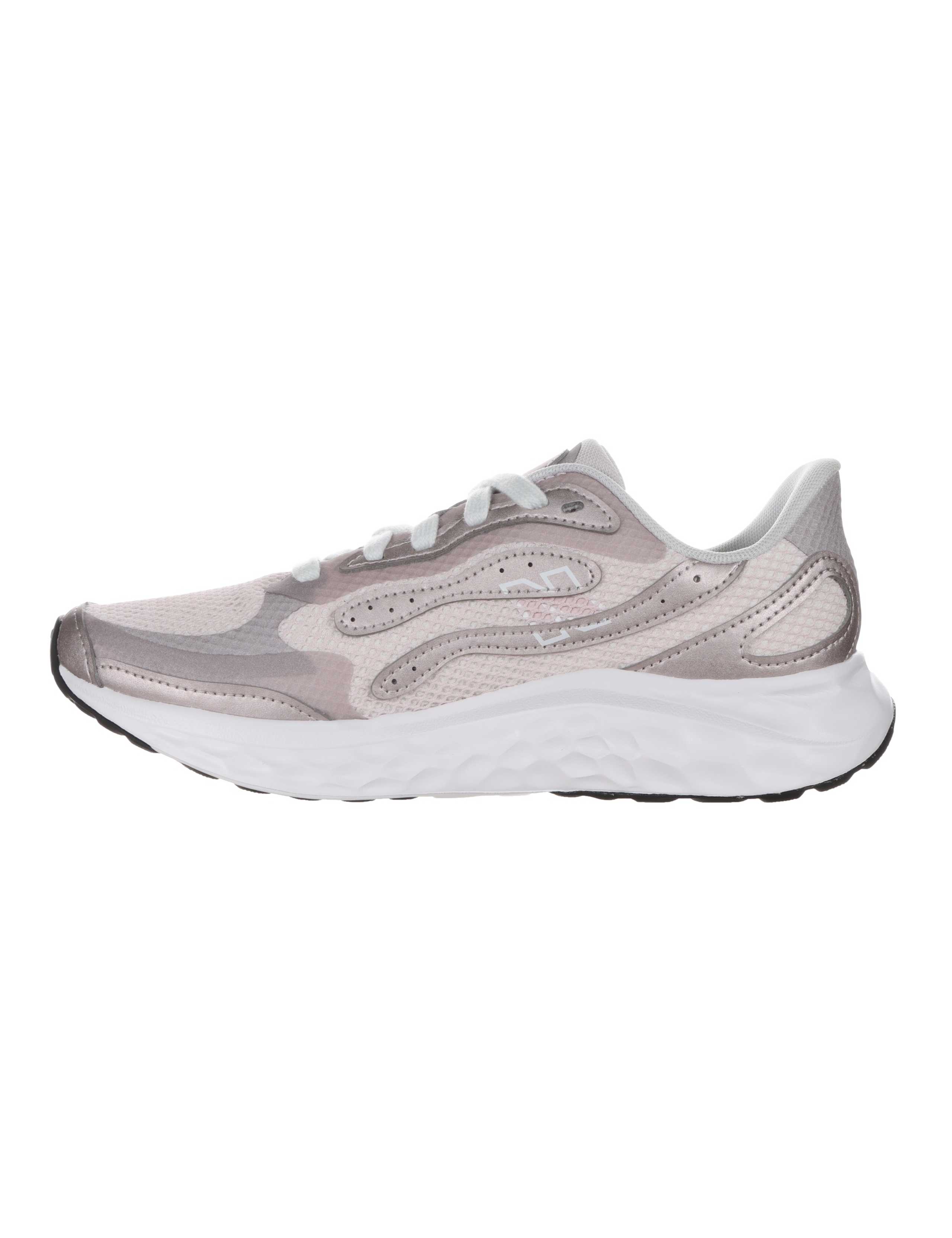 Arishi v4 Utility Sports Trainers 4 of 5