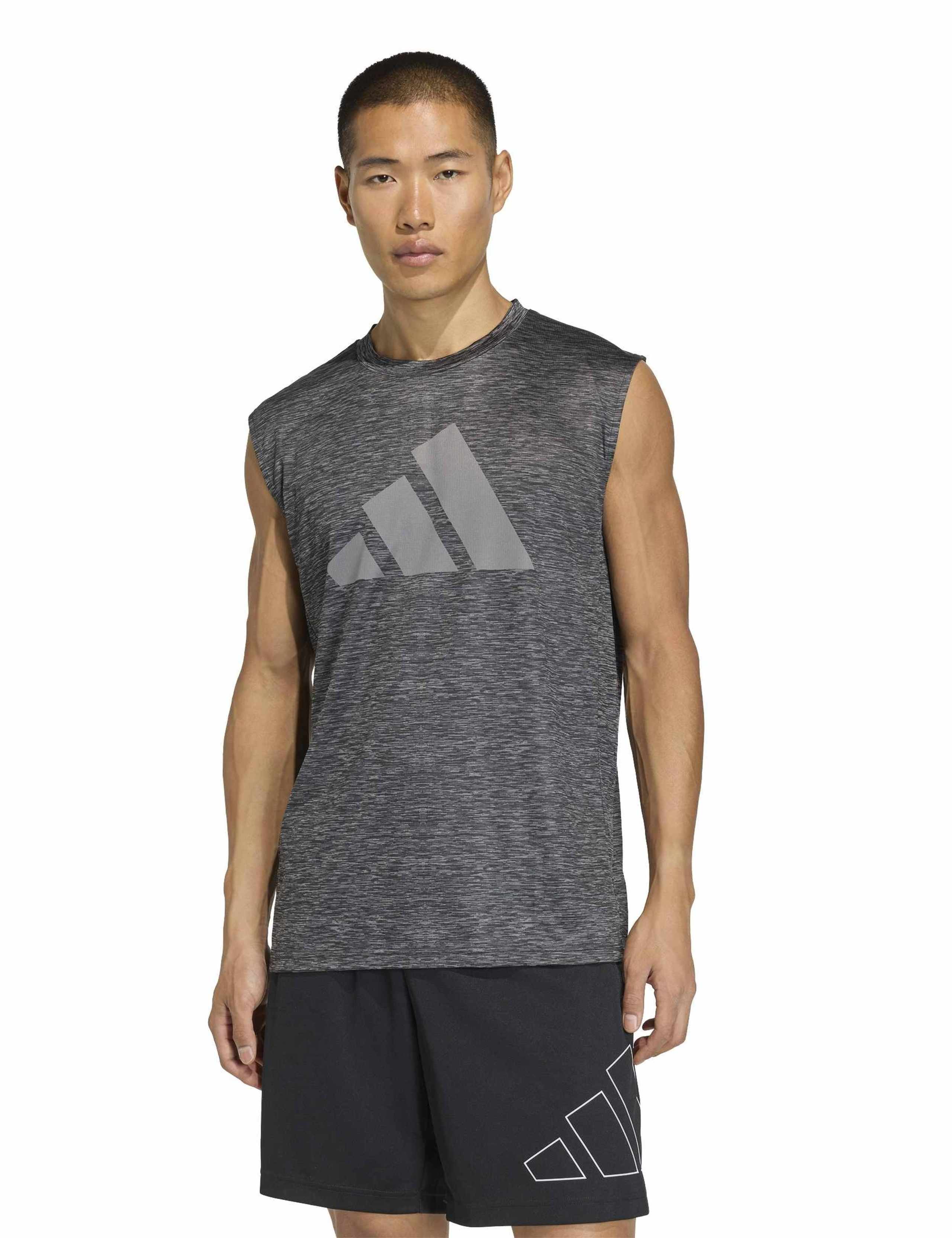 Workout Essentials Training Vest 1 of 6