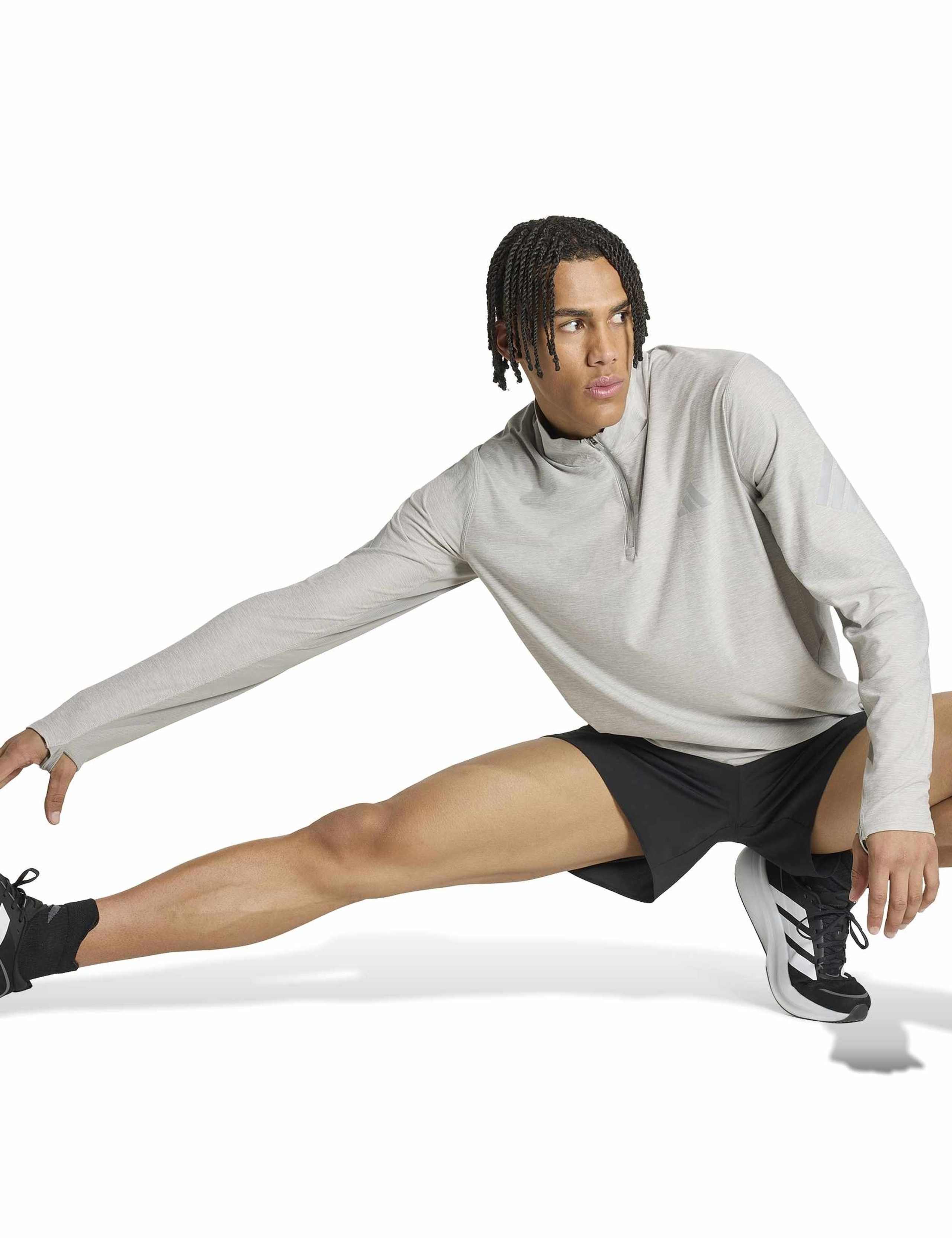 adi365 Iconic 1/2 Zip Sweatshirt 4 of 6
