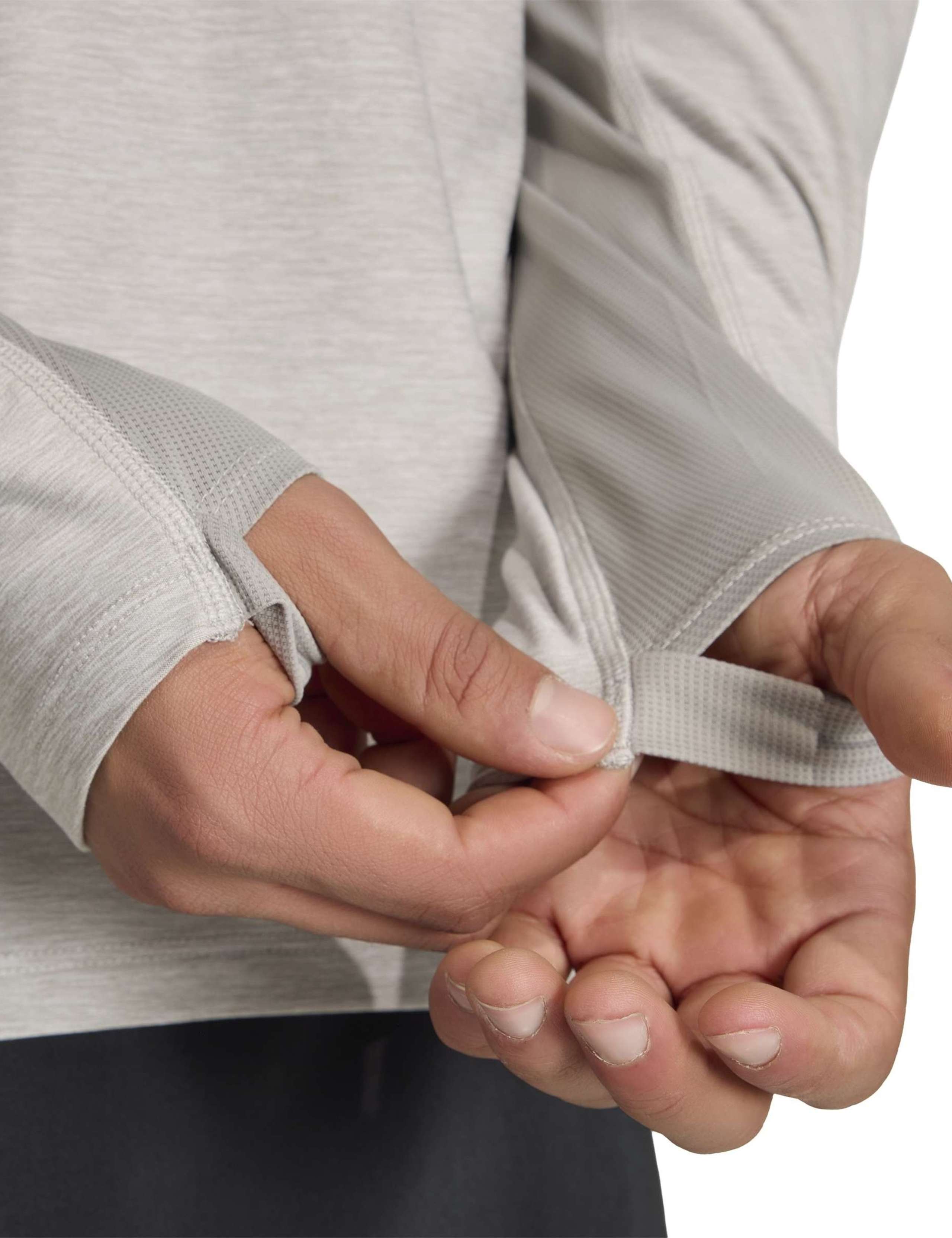 adi365 Iconic 1/2 Zip Sweatshirt 6 of 6