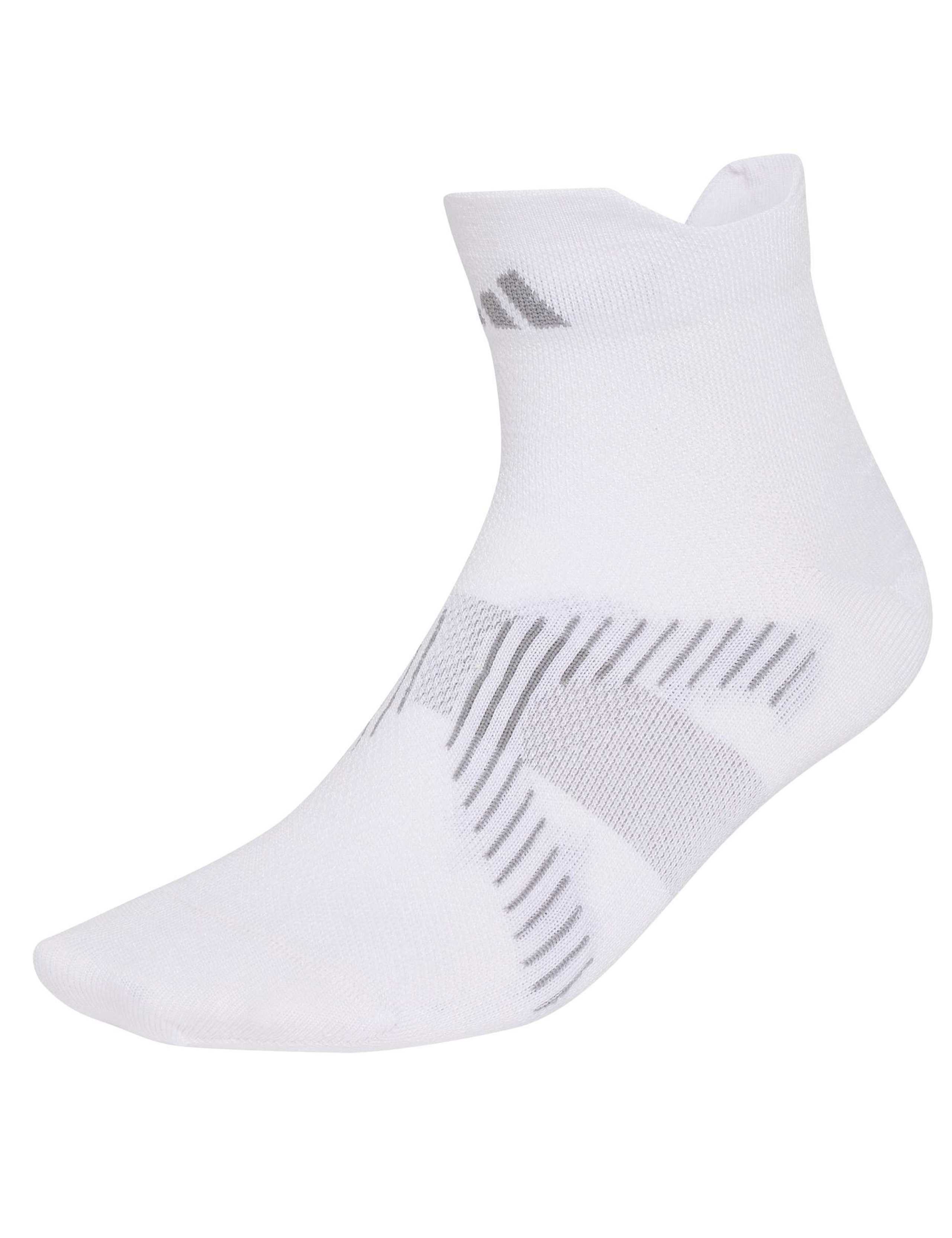 Running Light Ankle Socks 1 of 4